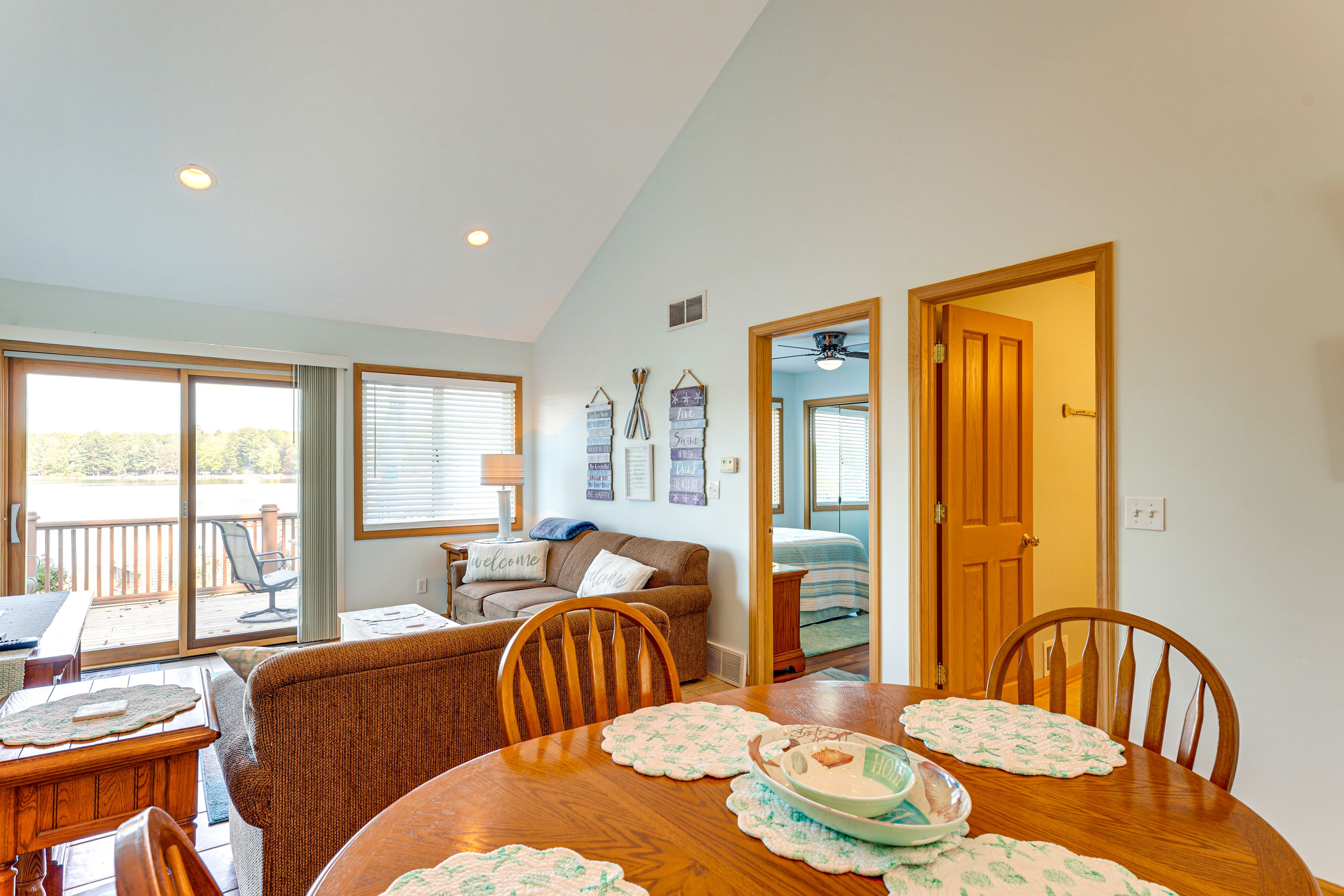 Dining Area | Dishware & Flatware