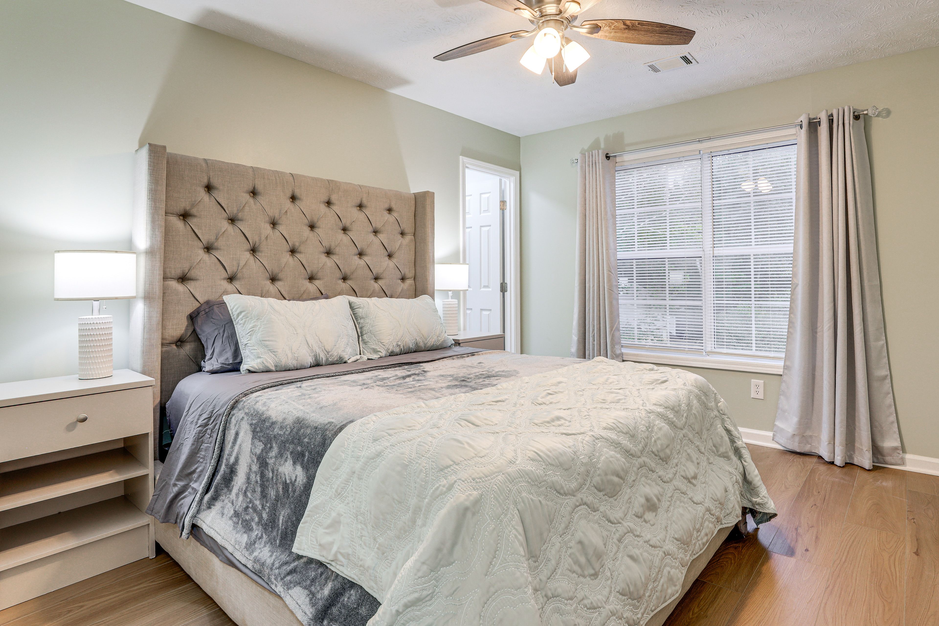 Bedroom 2 | Queen Bed | 2nd Floor