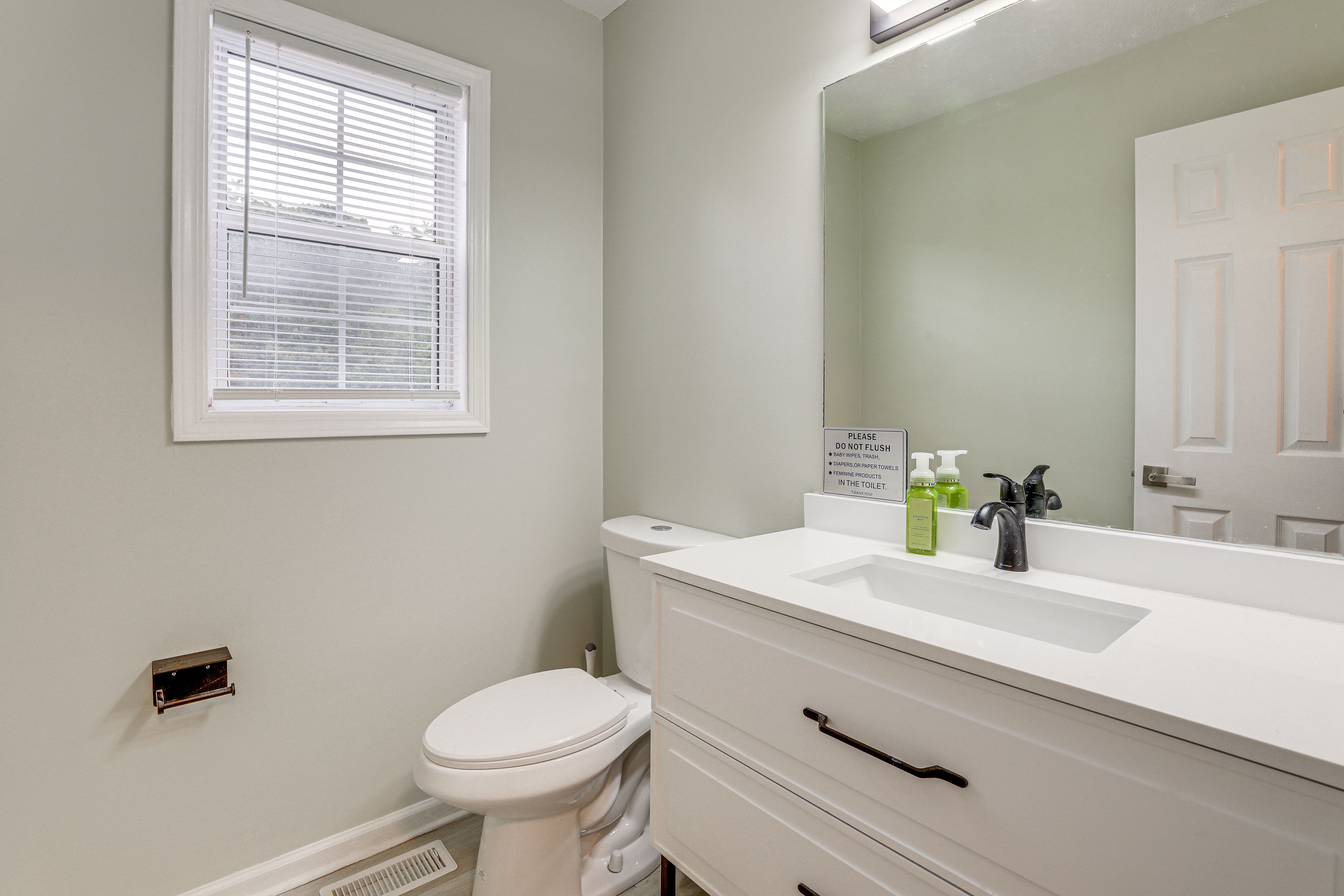 Half Bathroom | 1st Floor