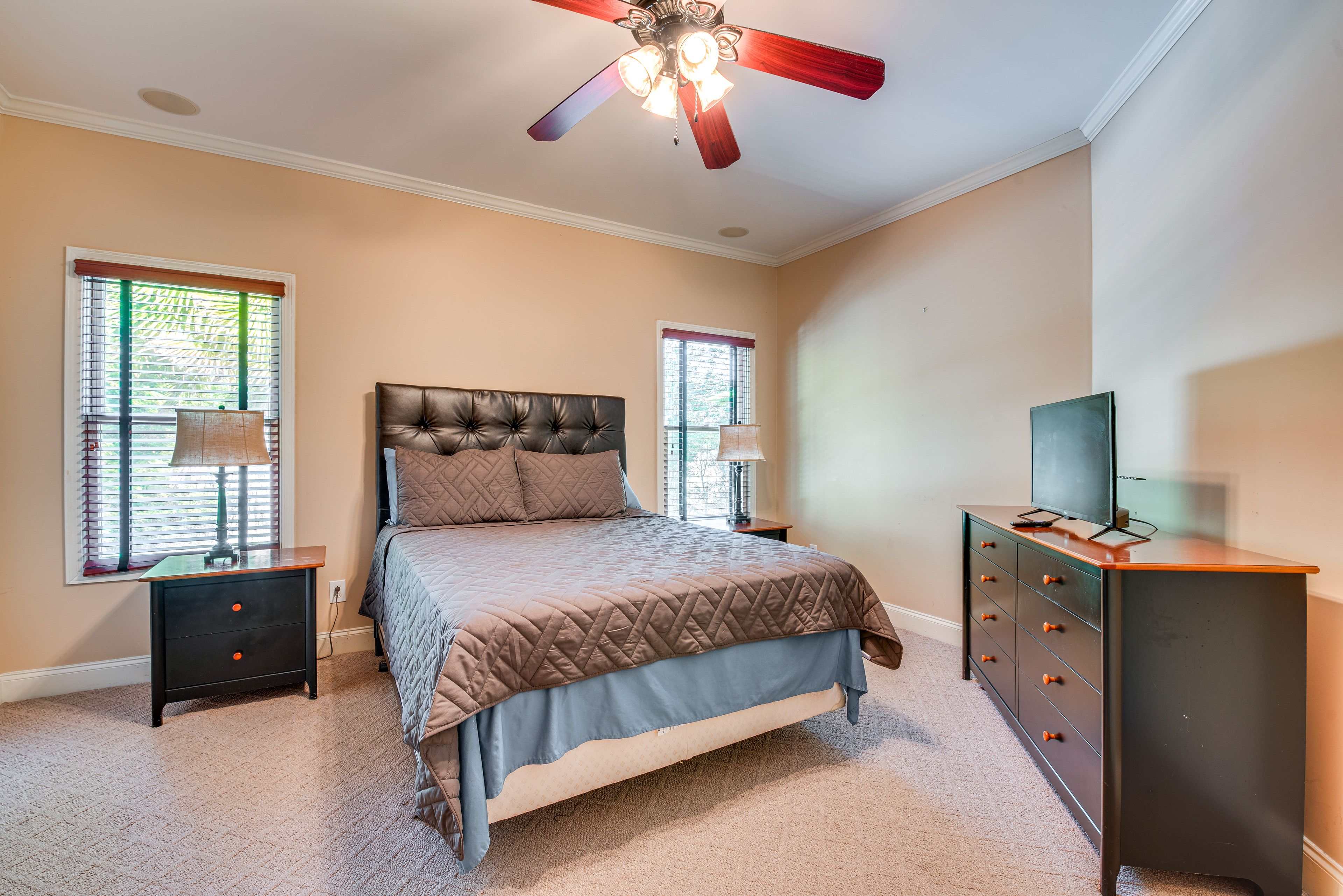 Bedroom 4 | Main Level | Full Bed | Smart TV