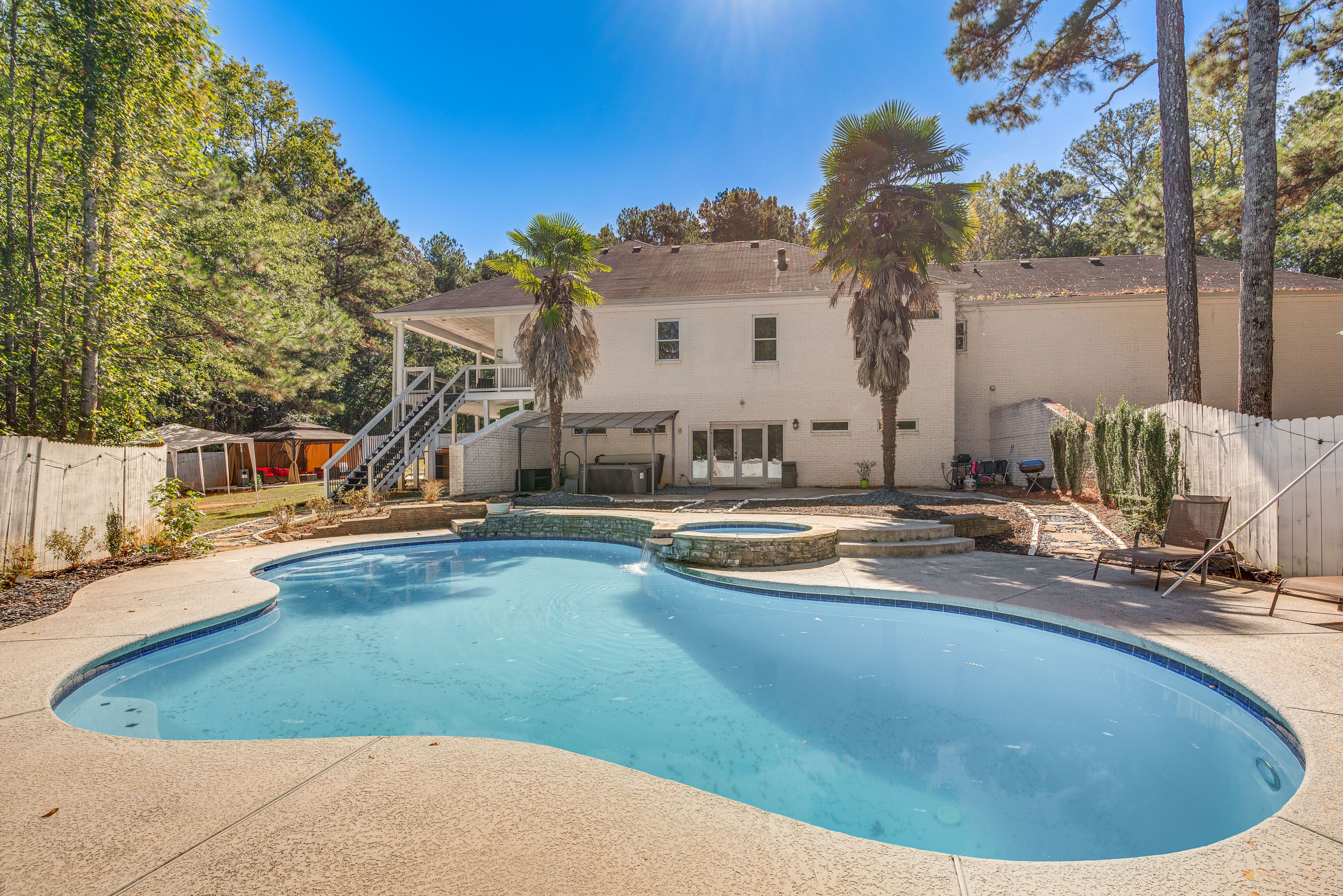 Ellenwood Vacation Rental | 4BR | 4.5BA | 4,350 Sq Ft | Stairs Required