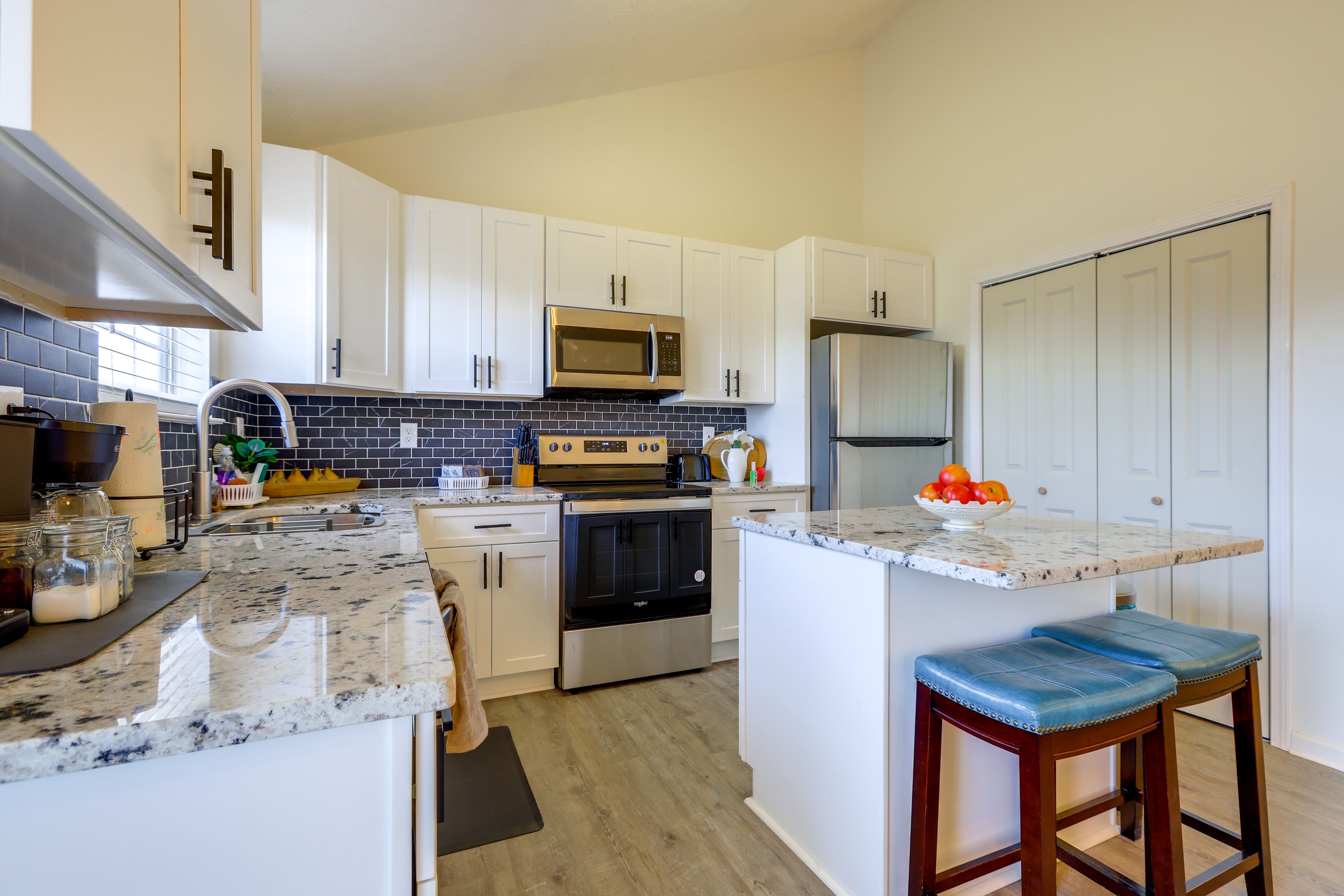 Kitchen | Upper Level | Cooking Basics | Drip Coffee Maker | Dishwasher