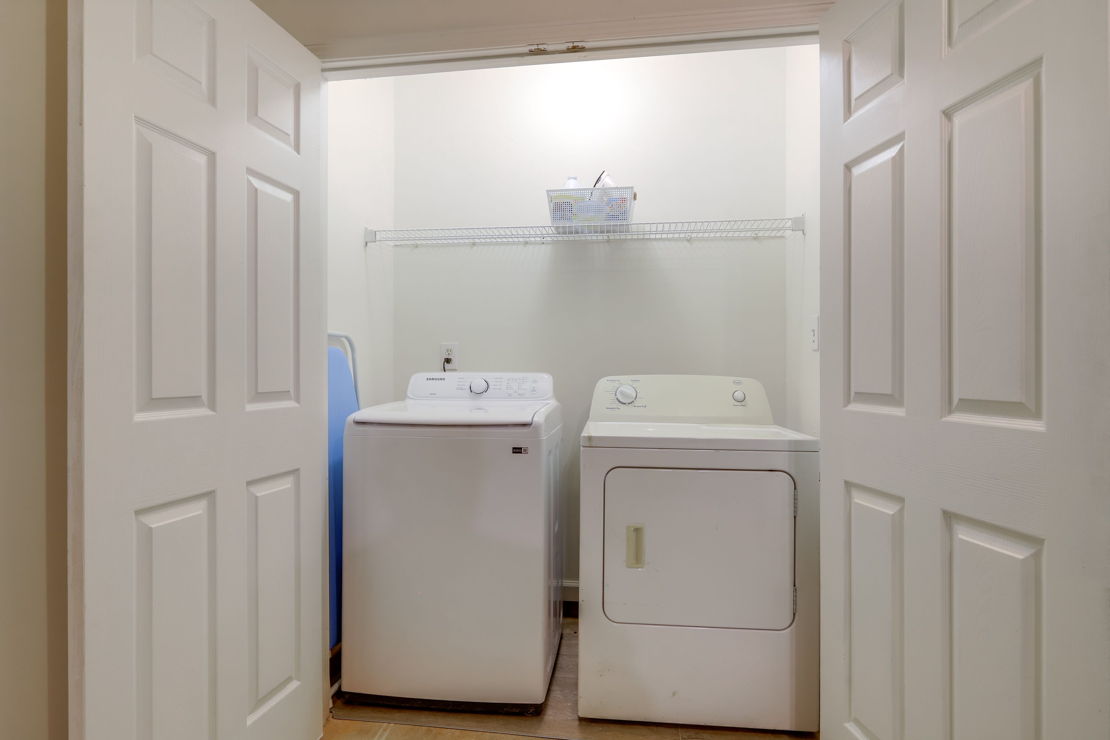 Laundry Closet | Washer/Dryer | Iron/Board