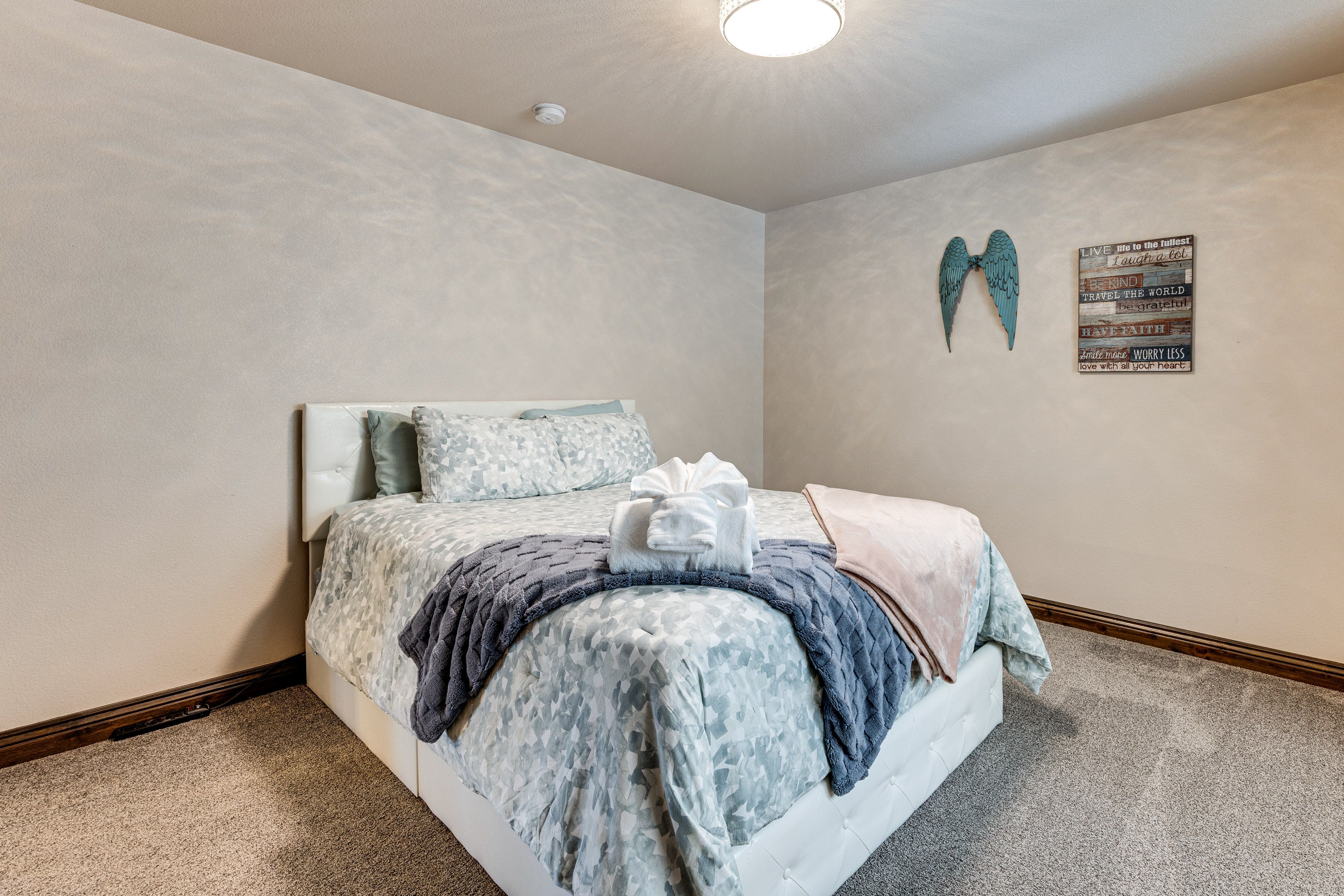 Bedroom 2 | Queen Bed | 2nd Floor