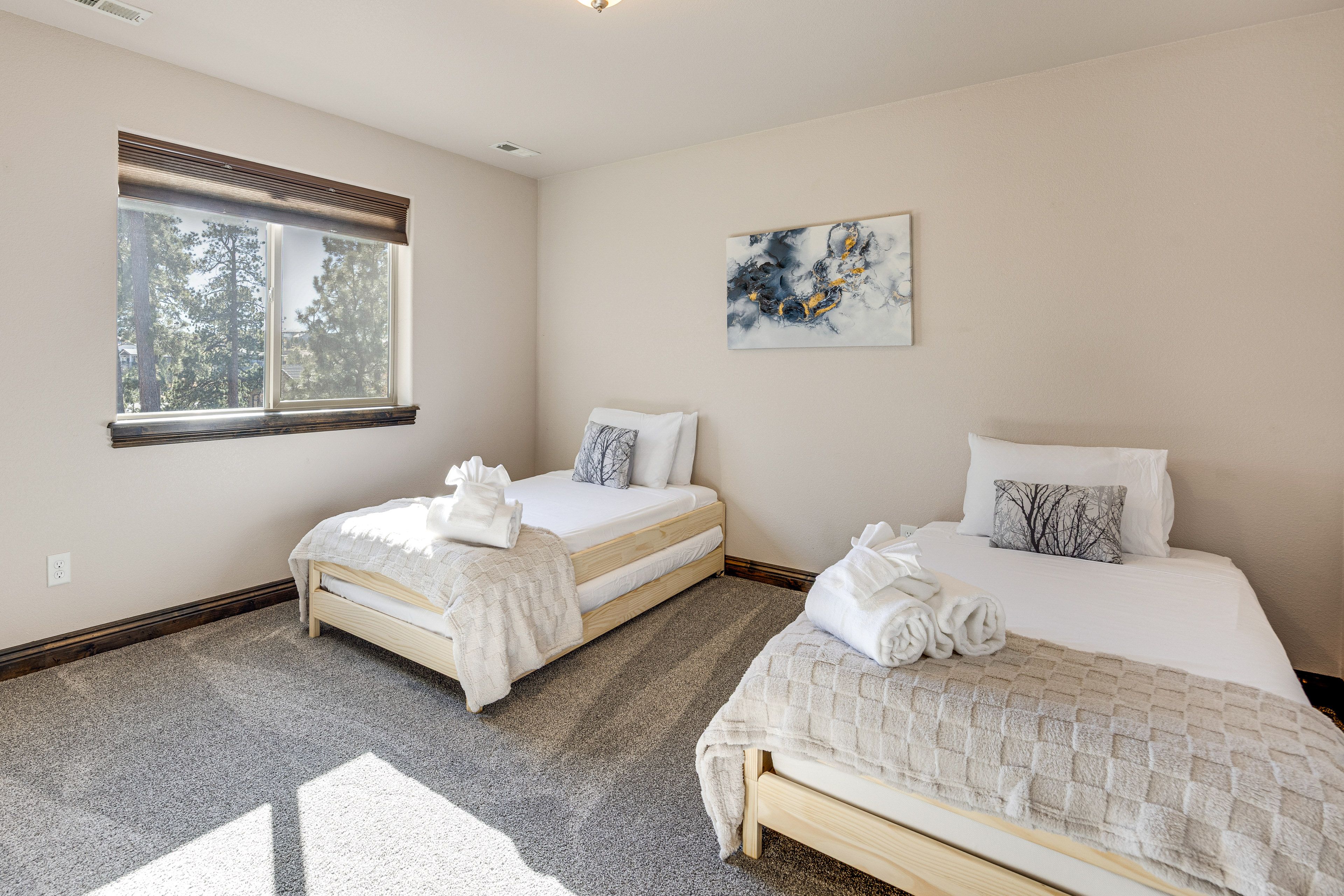 Bedroom 3 | 2 Twin Beds w/ Twin Trundles | 2nd Floor