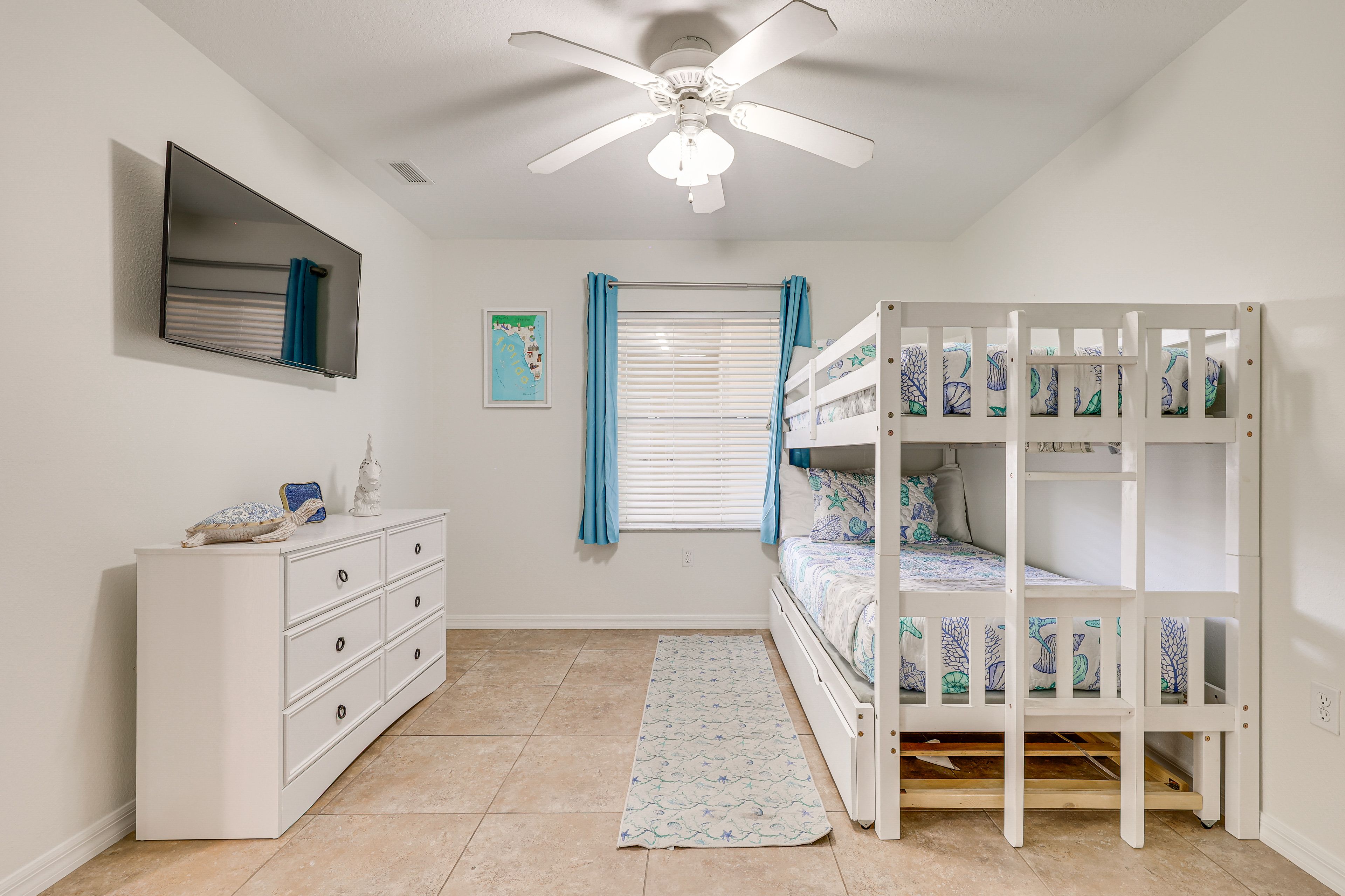 Bedroom 3 | Twin Bunk Bed