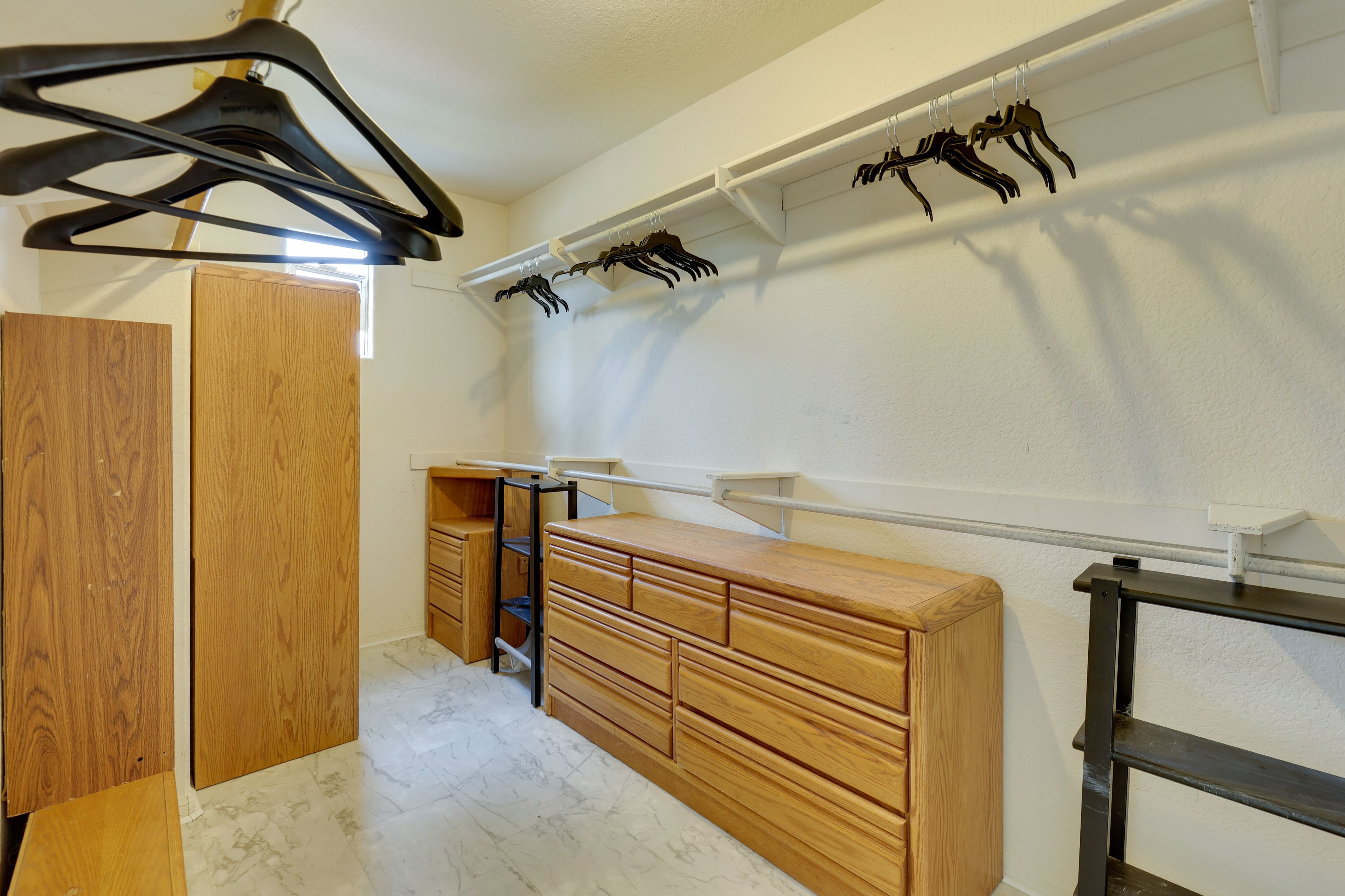Walk-In Closet | Access via Bedroom 1