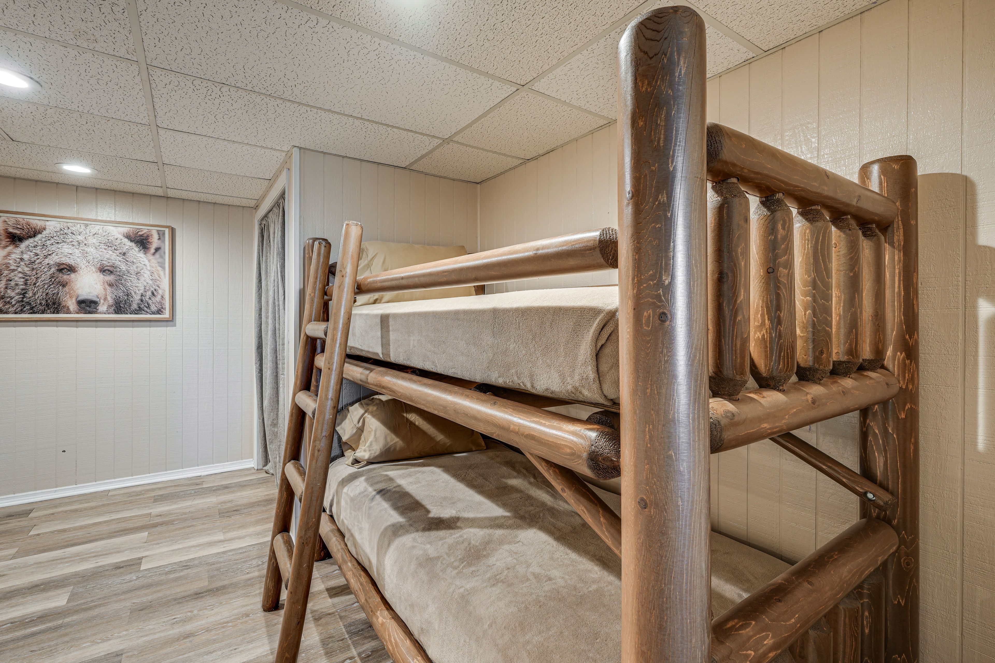 Bedroom 4 | Lower Level | Twin Bunk Bed | Twin/Full Bunk Bed