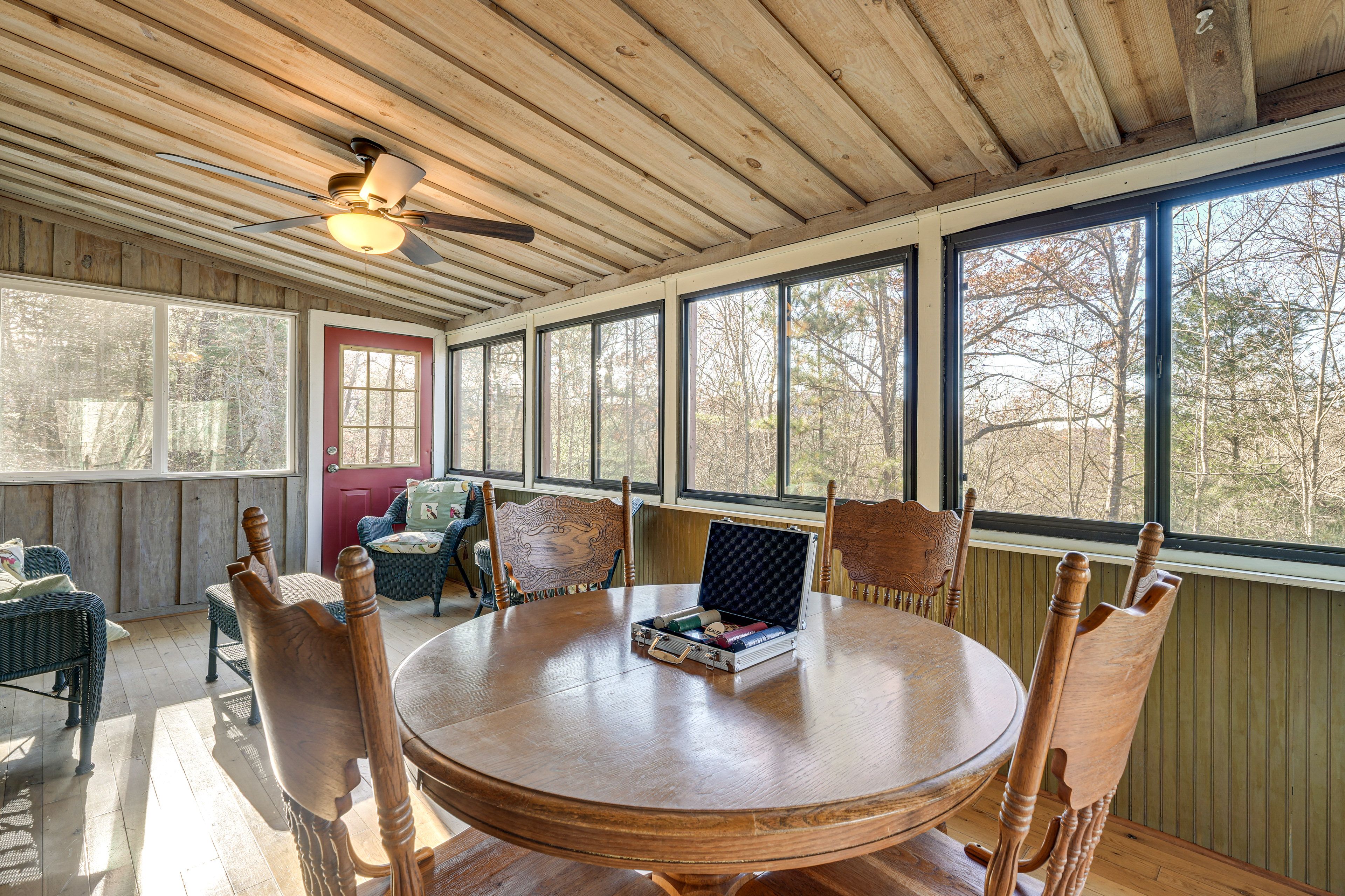 Screened Porch 2 | Main Level