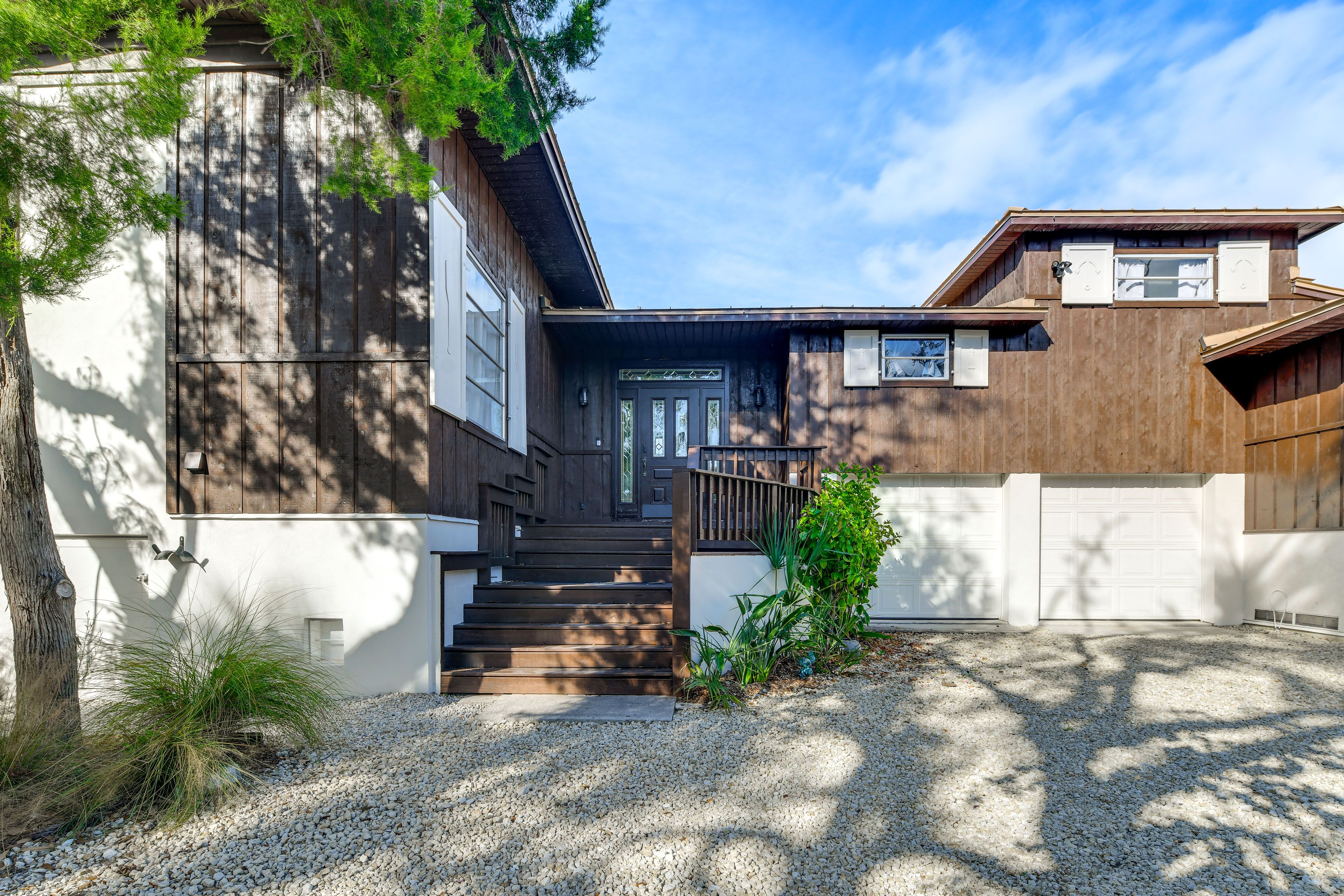 House Exterior | Keyless Entry