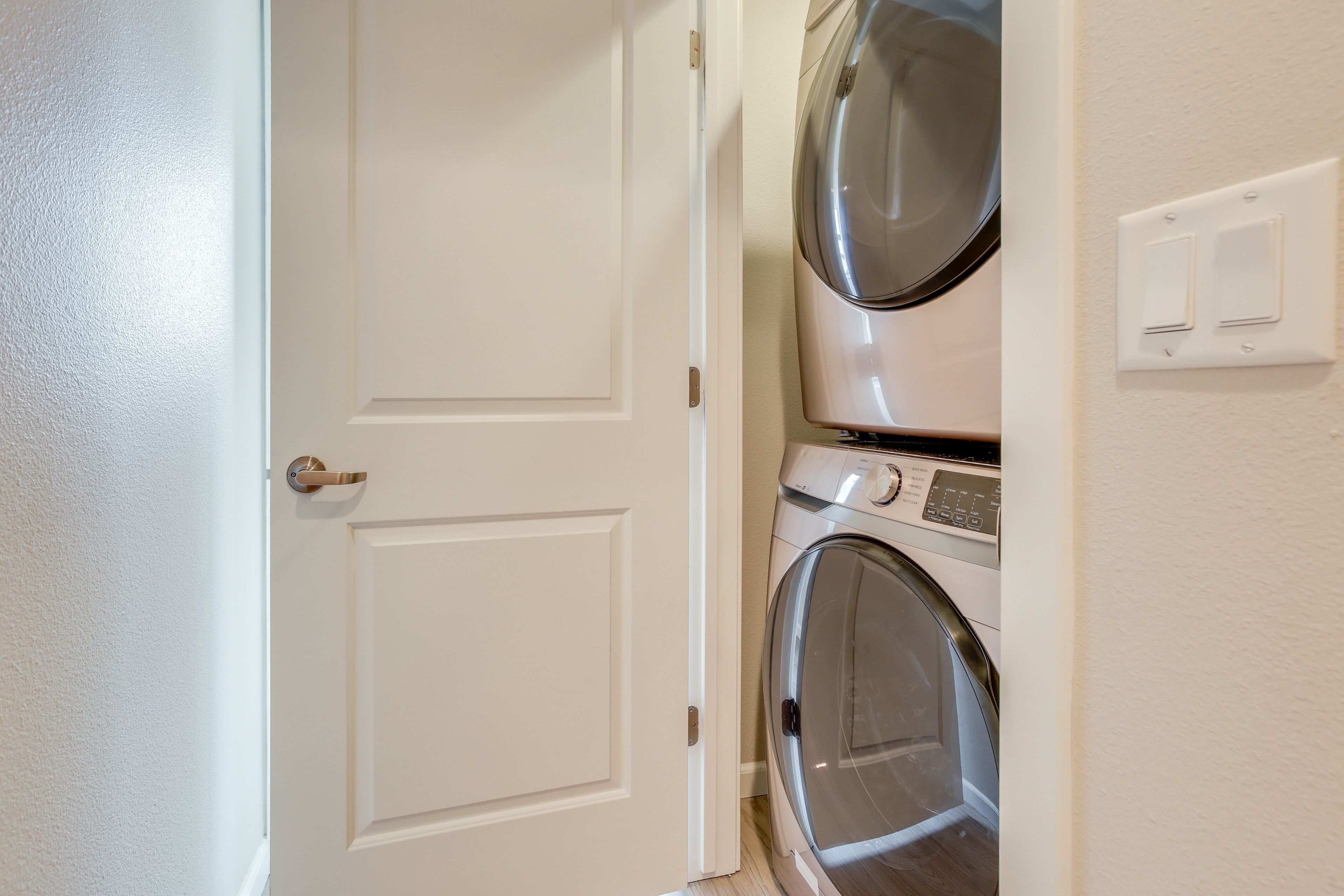 In-Unit Laundry