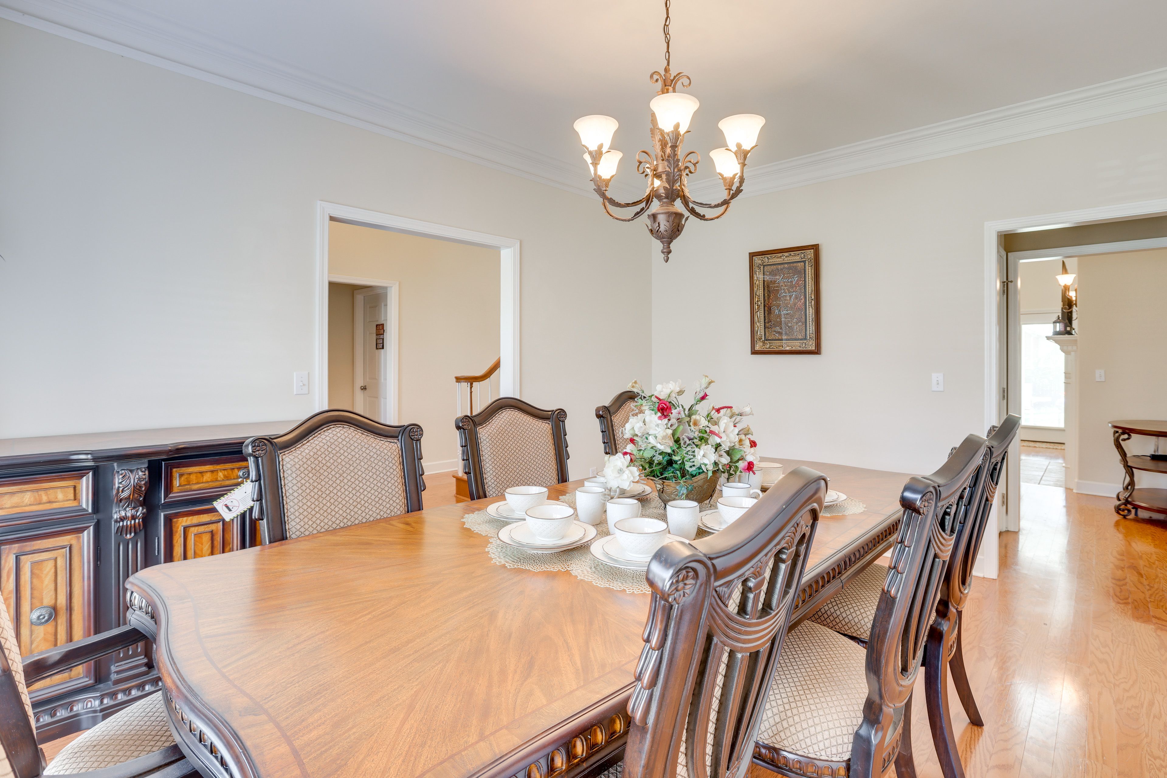 Dining Area | 1st Floor