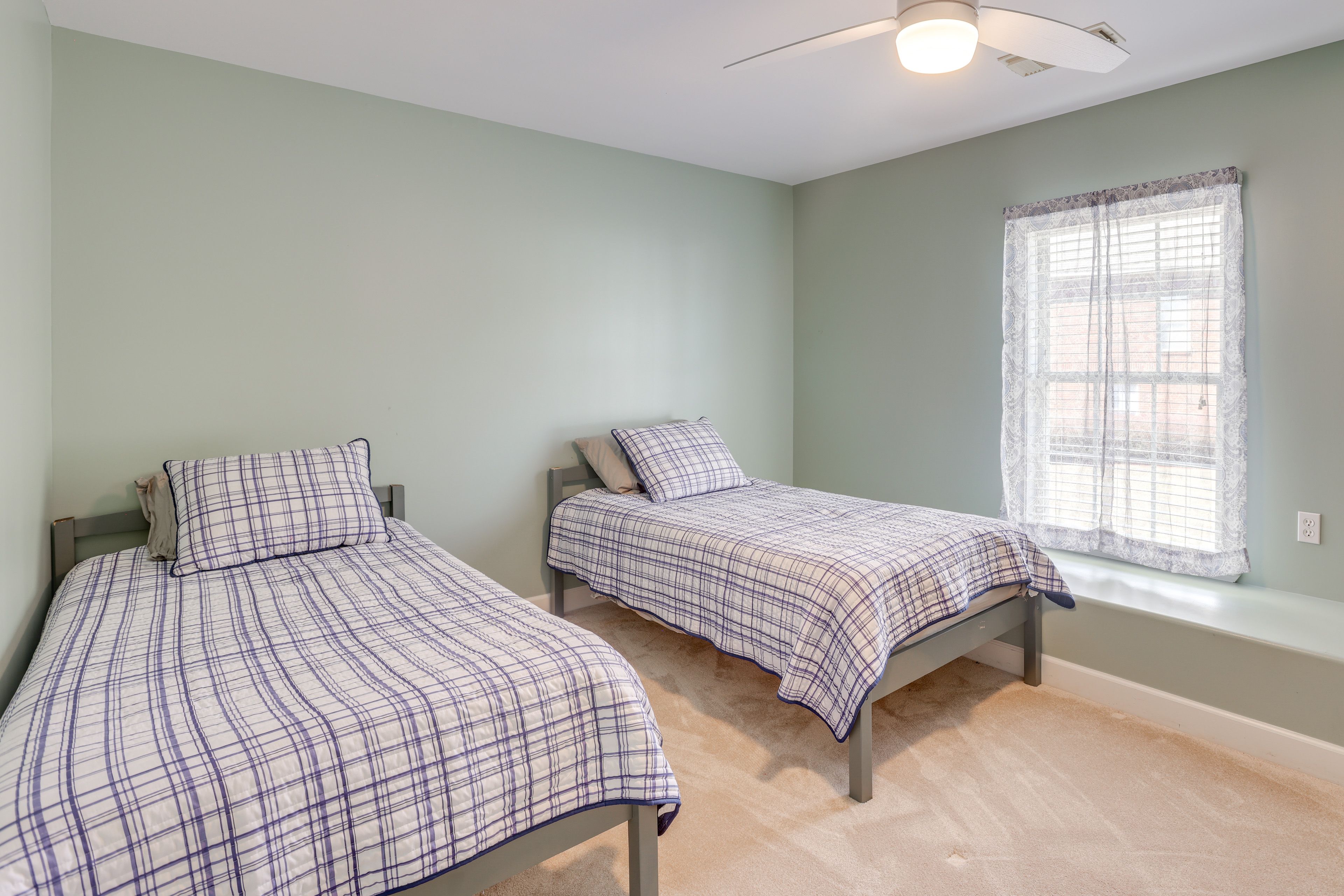 Bedroom 3 | 2 Twin Beds | 2nd Floor