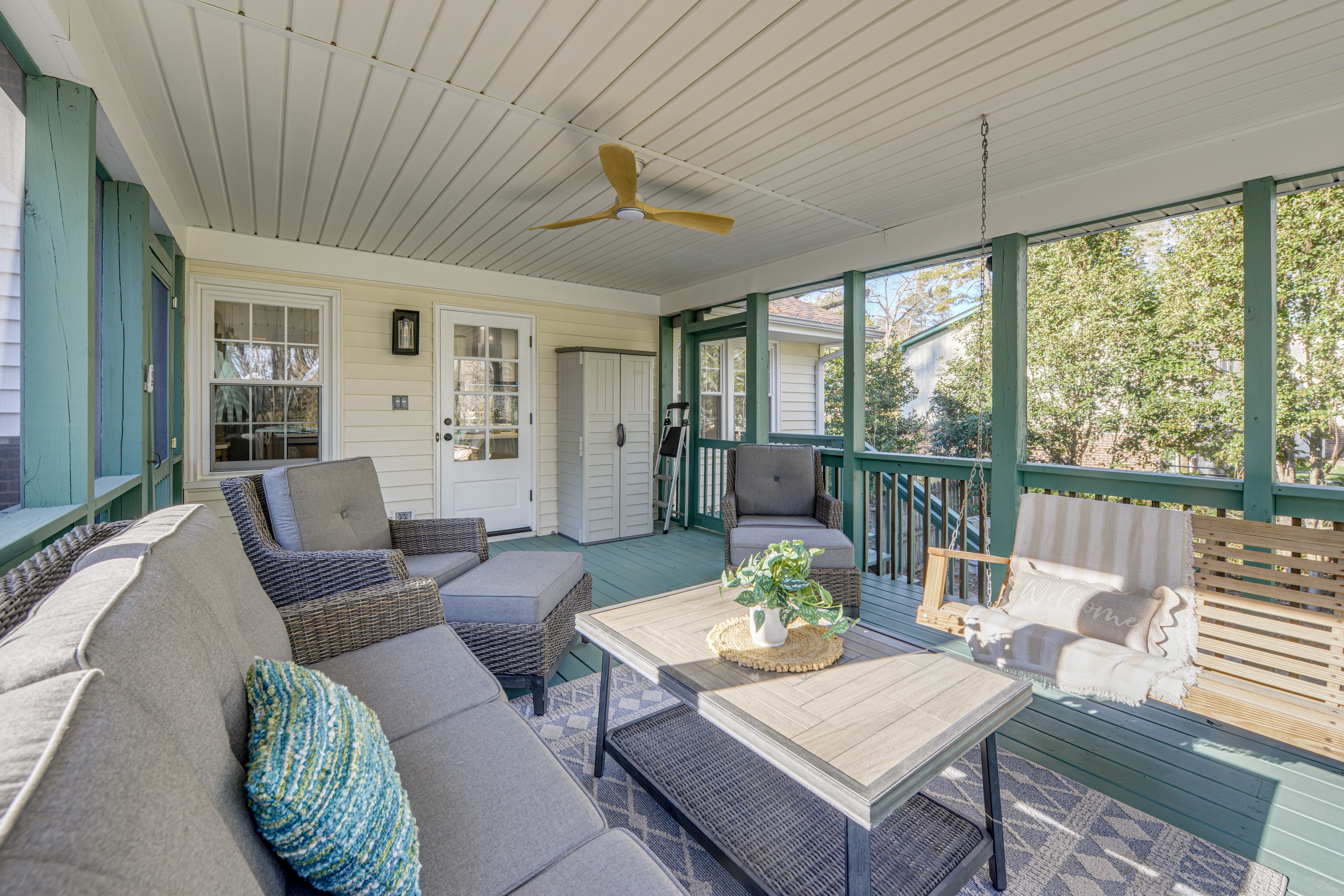 Cary Vacation Rental | 3BR | 2BA | 1,800 Sq Ft | 1 Step to Enter