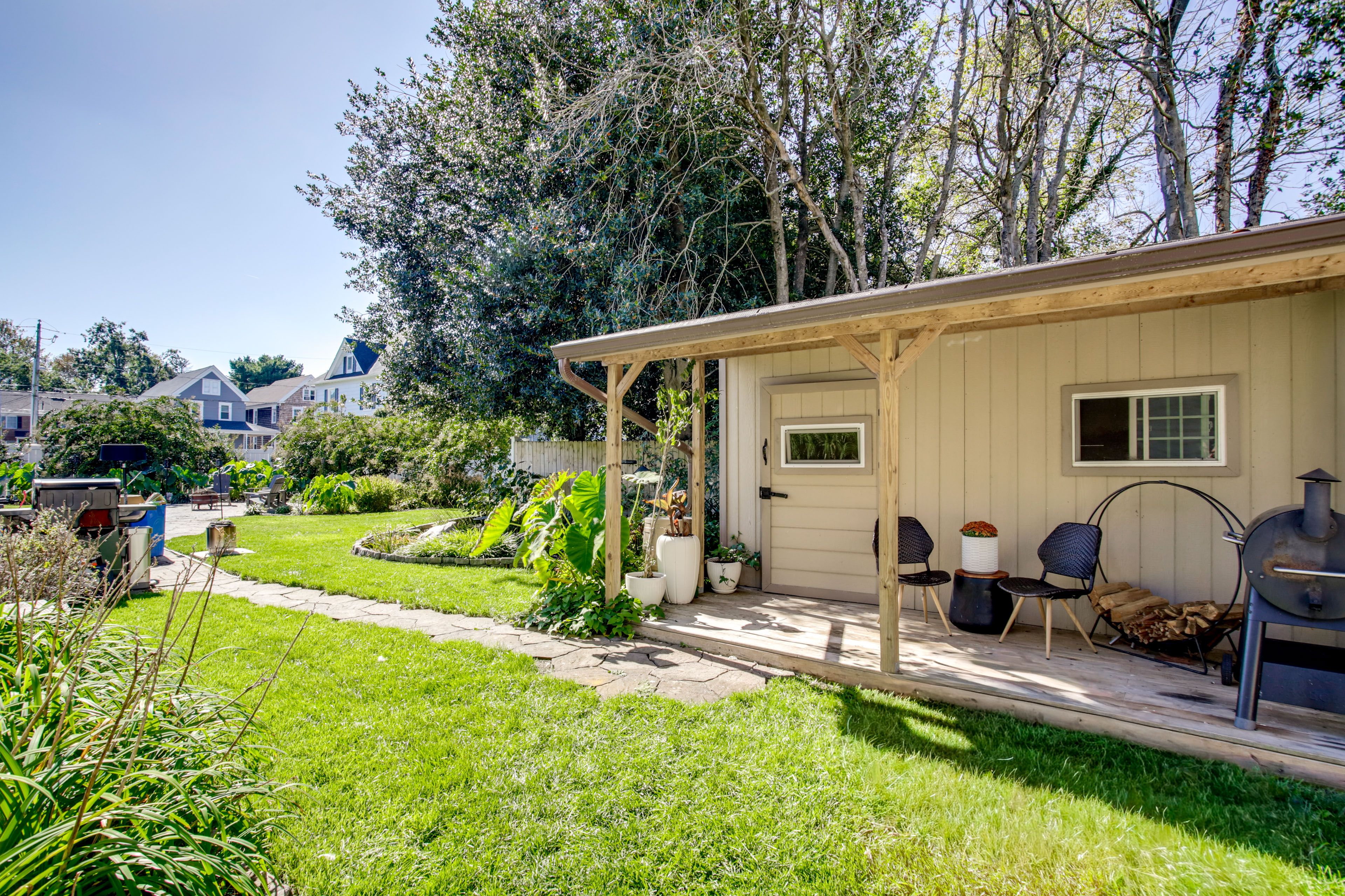 Shed | Outdoor Seating