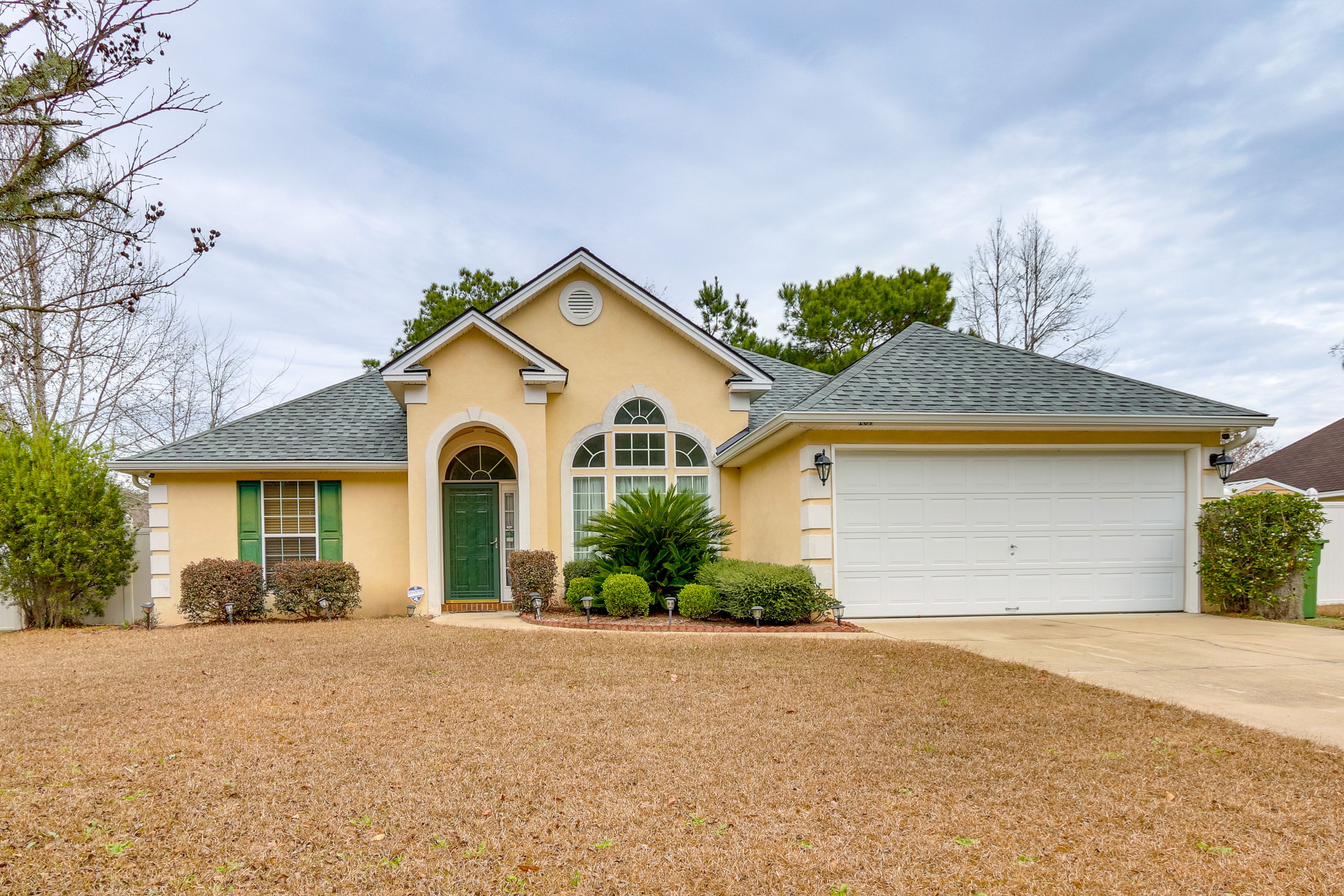 Parking | Garage (1 Vehicle) | Driveway (2 Vehicles)