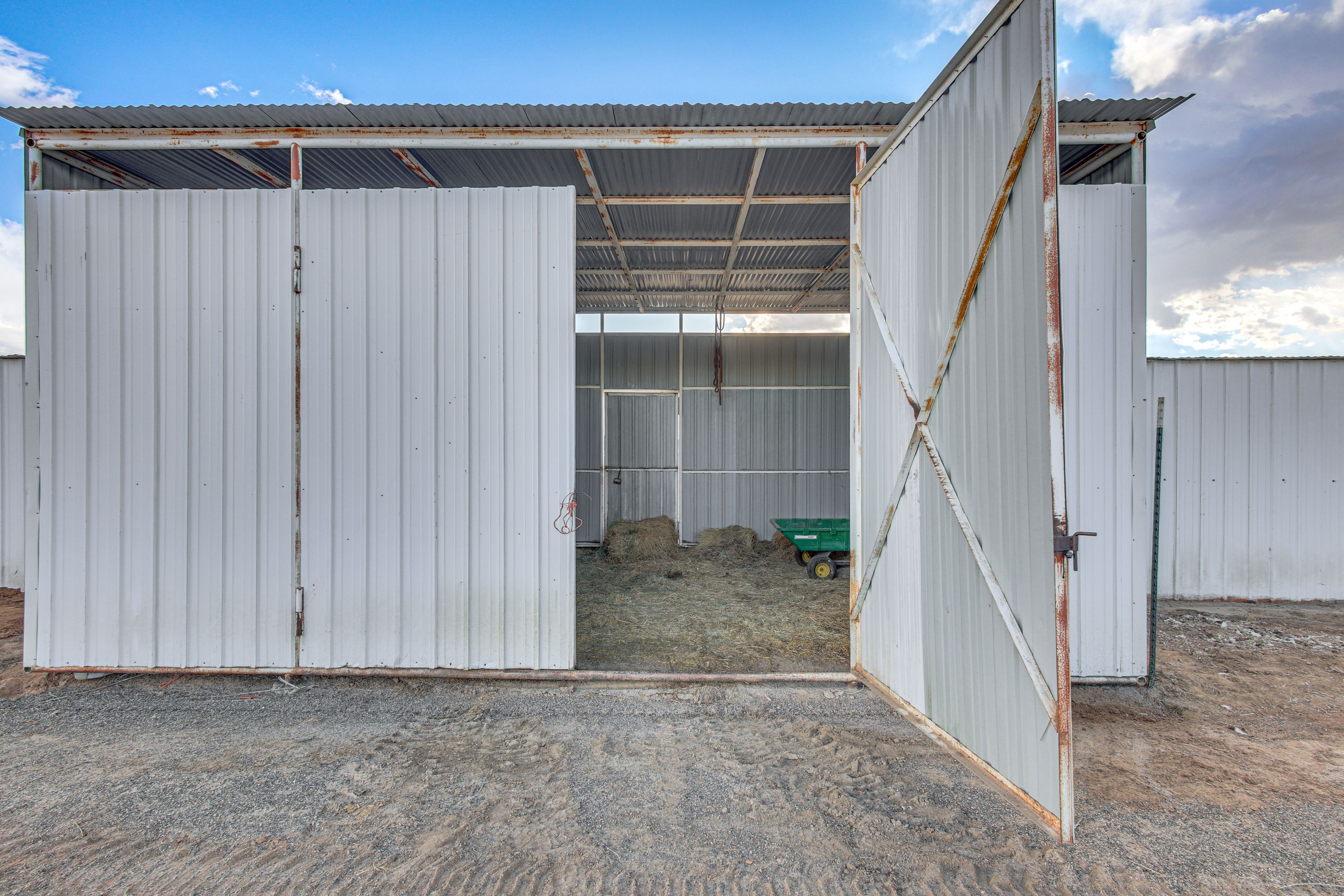 Barn | Tractor Storage