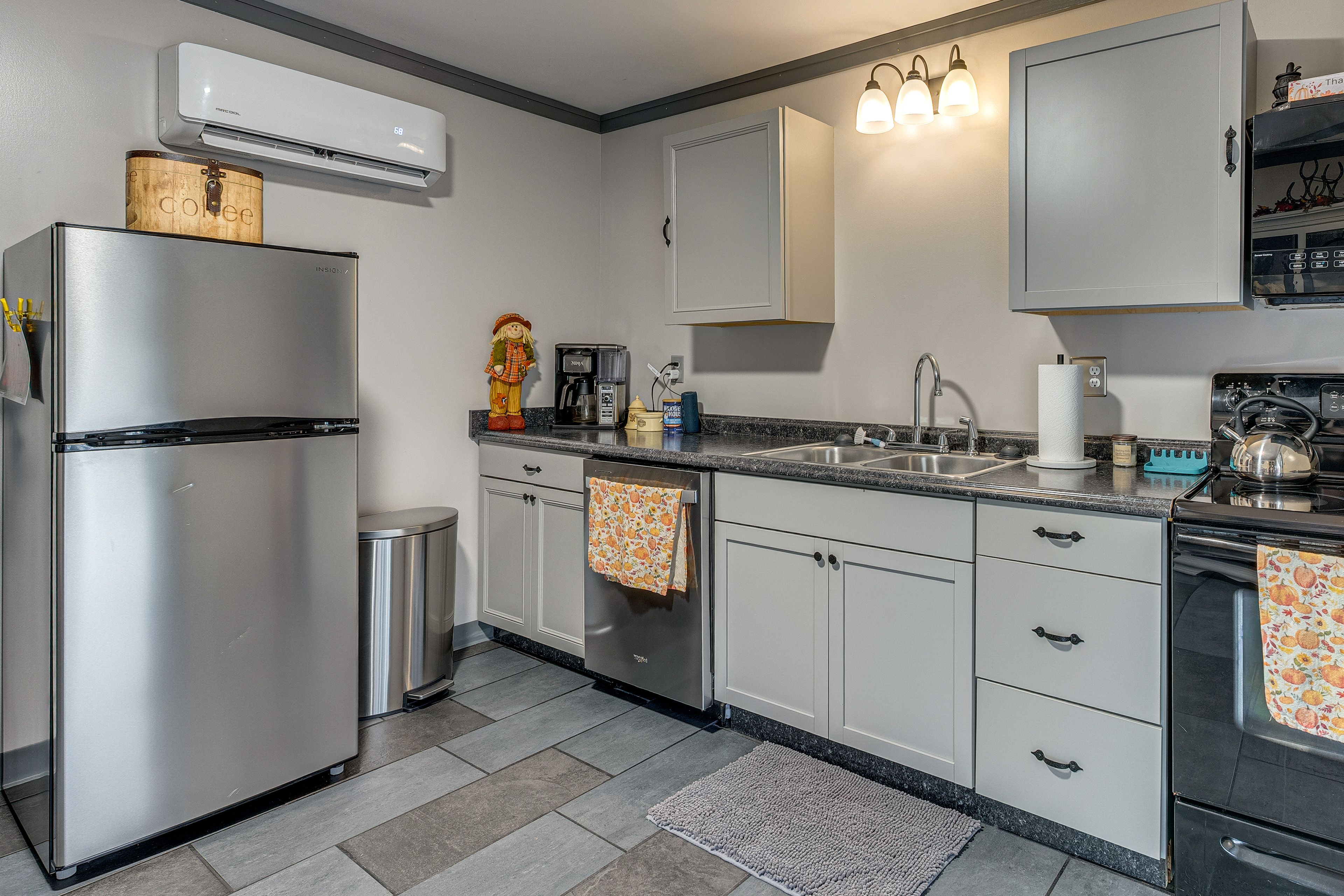 Kitchen | Cooking Basics | Ninja Coffee Bar System | Dining Area