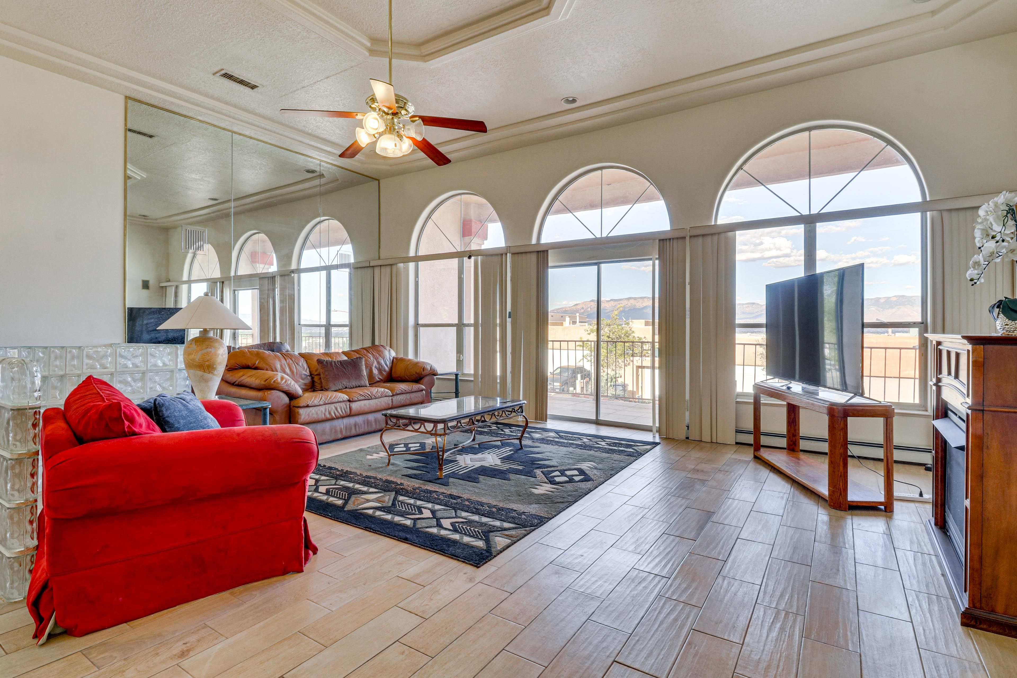 Albuquerque Vacation Rental | 3BR | 3BA | 1,770 Sq Ft