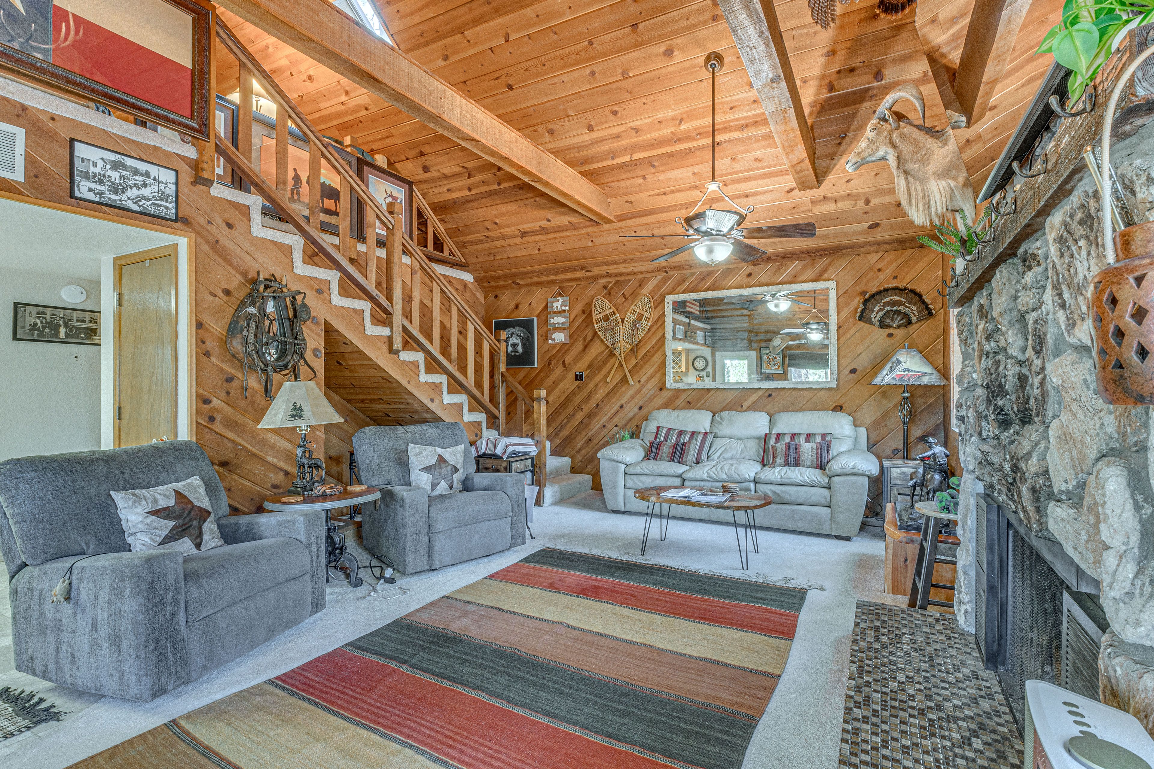 Living Room | Free WiFi | Central Heating & Air Conditioning | 1st Floor