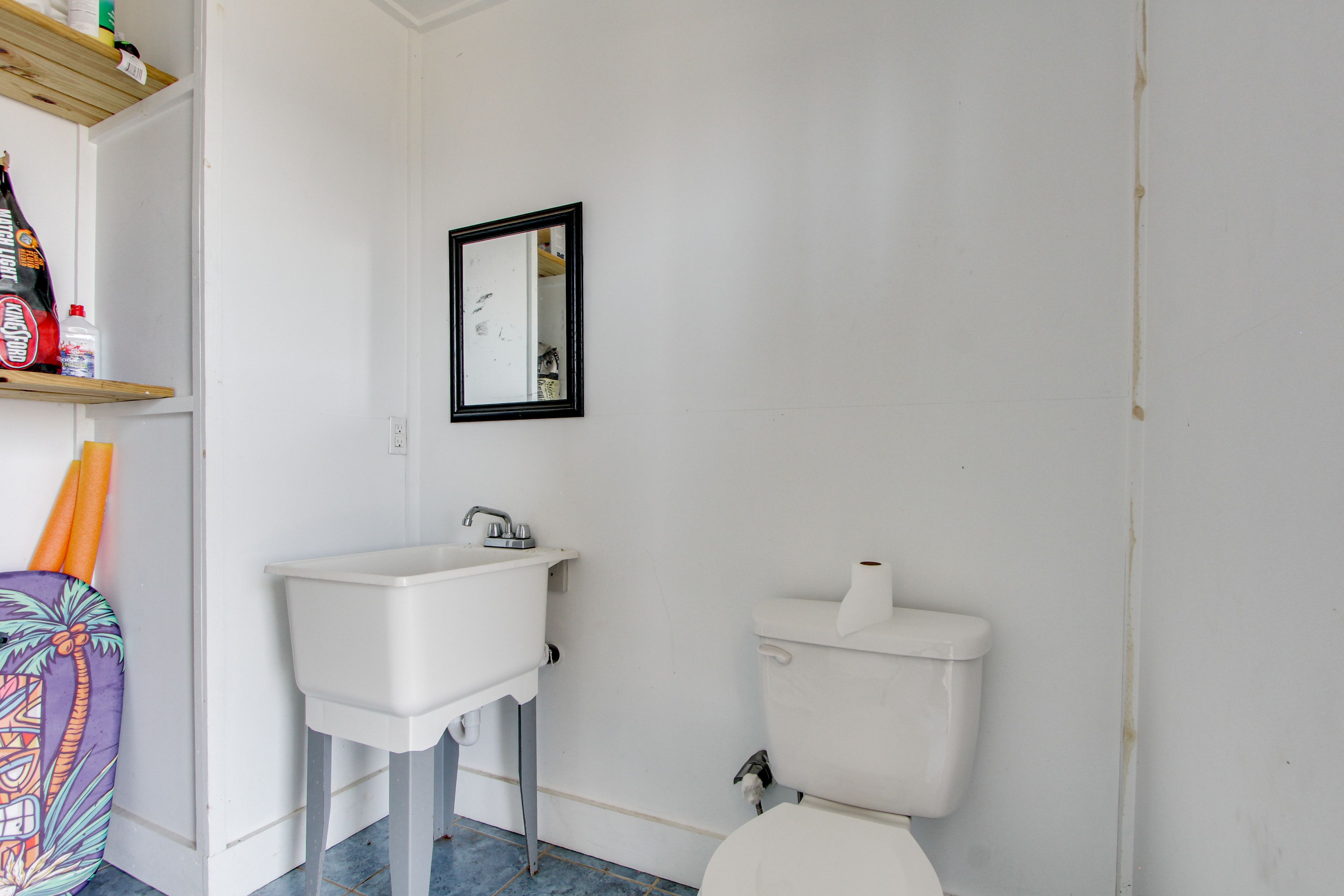 Full Bathroom | Outdoor Access