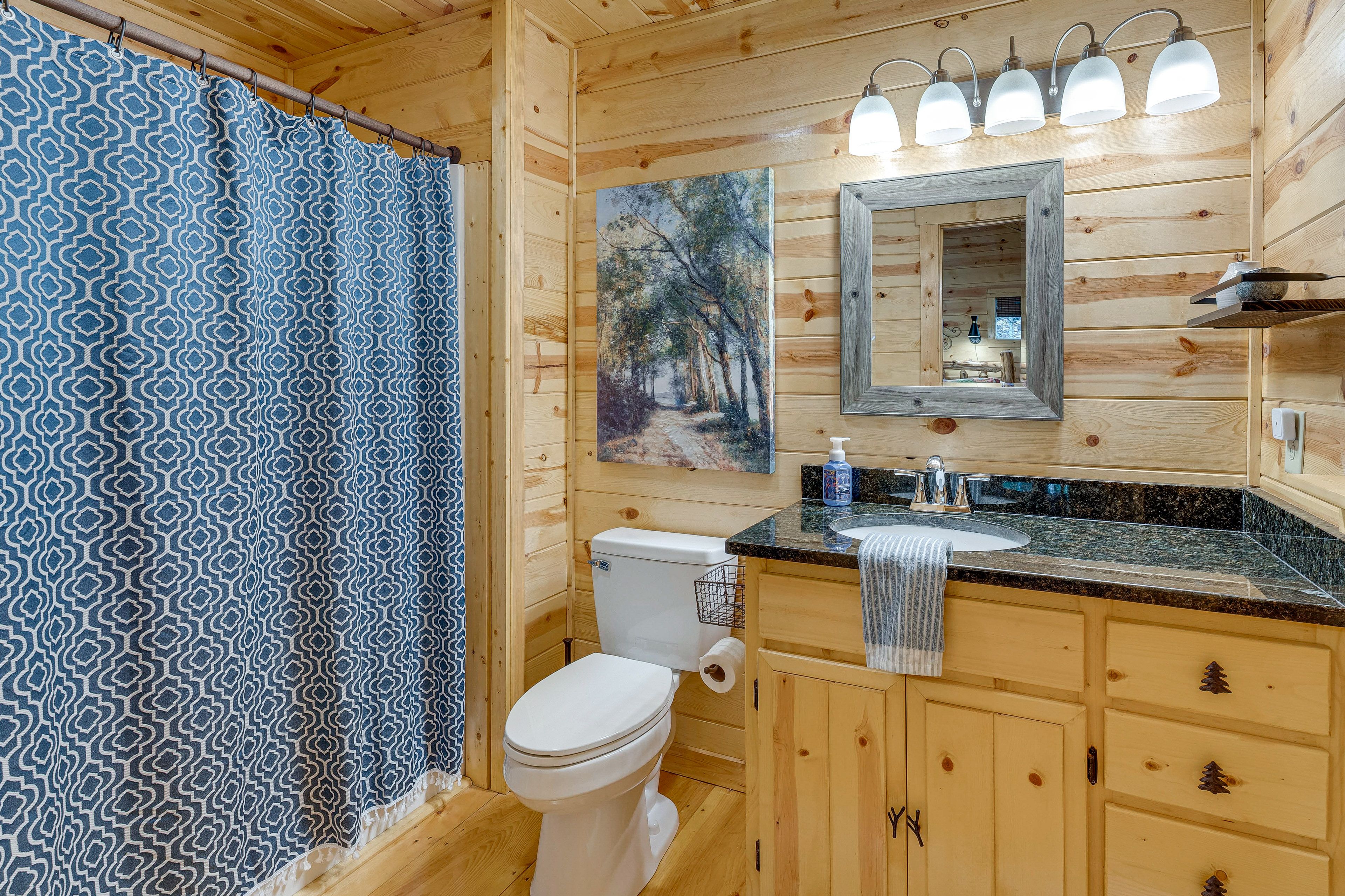 Bathroom | Towels Provided