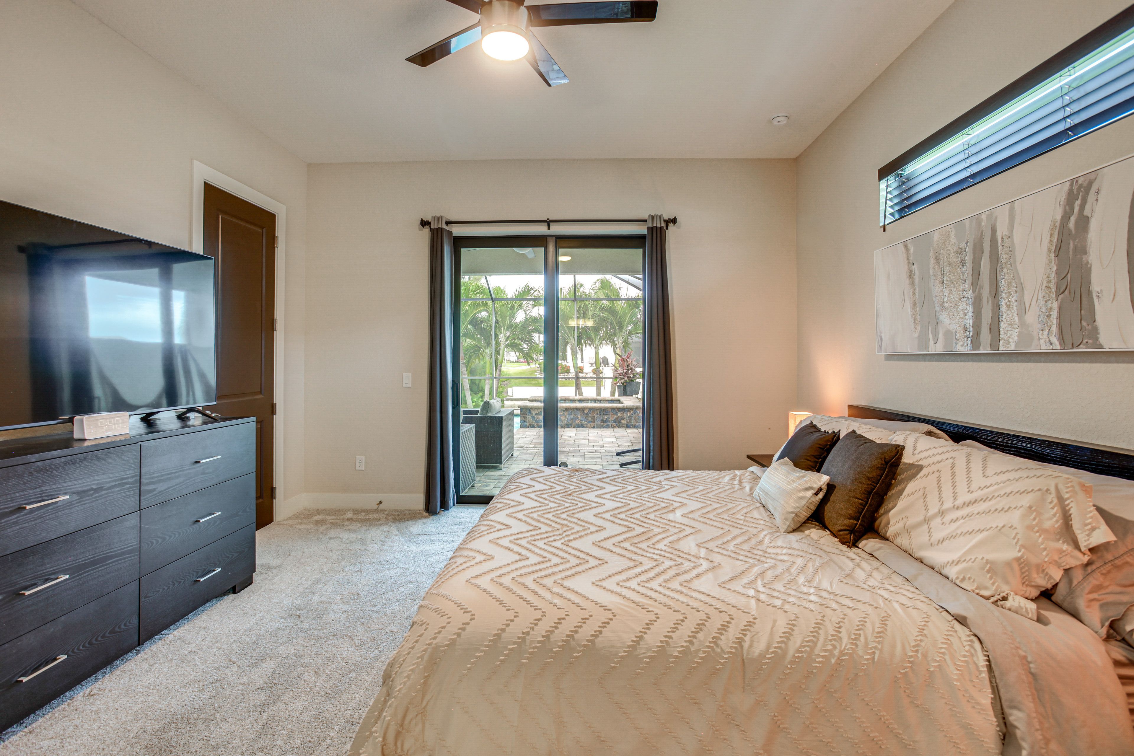 Bedroom 1 | King Bed | Linens Provided | En-Suite Bathroom