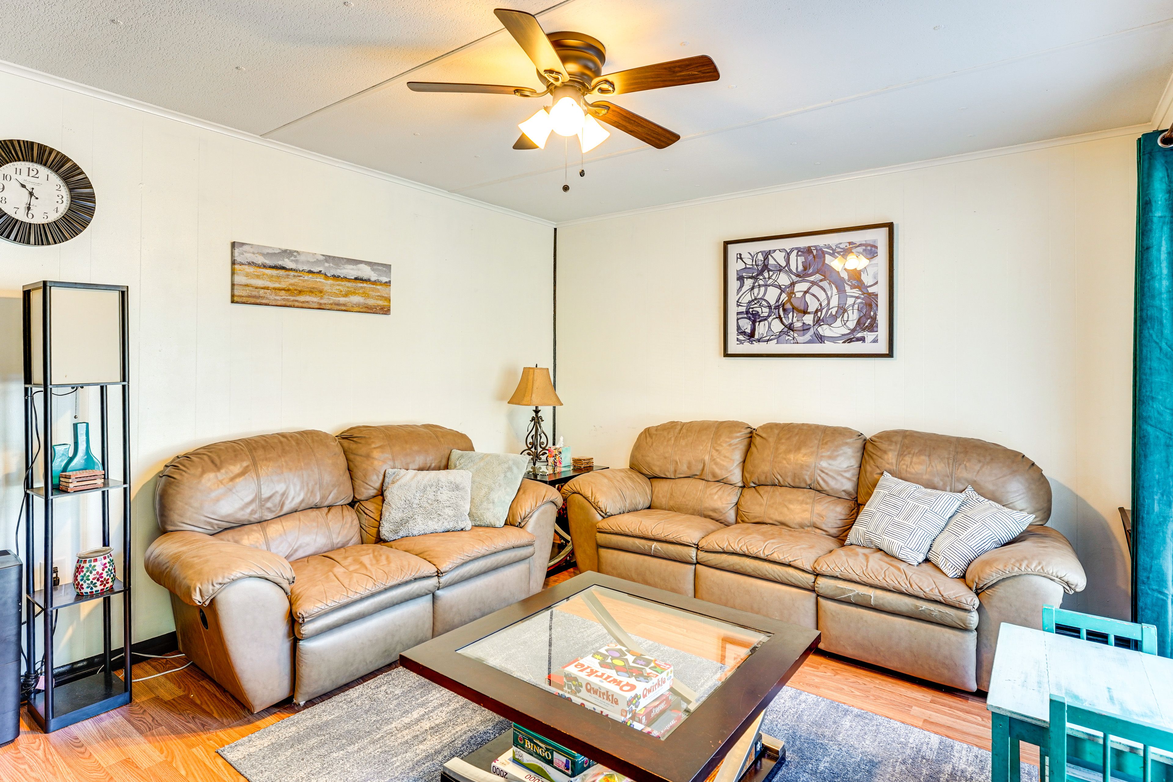 Living Area | TV | Board Games