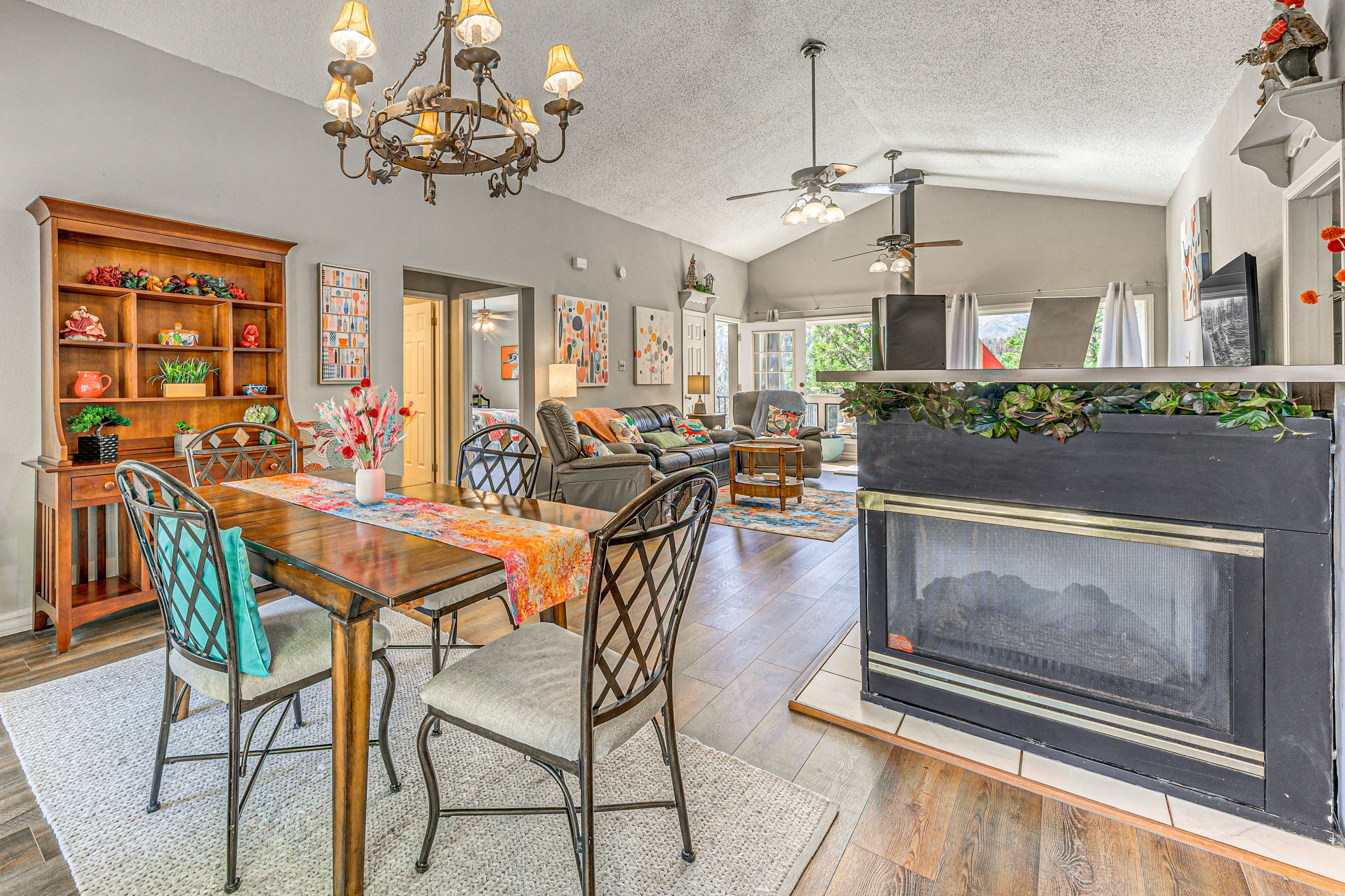 Dining Area | Dishware & Flatware | Main Level