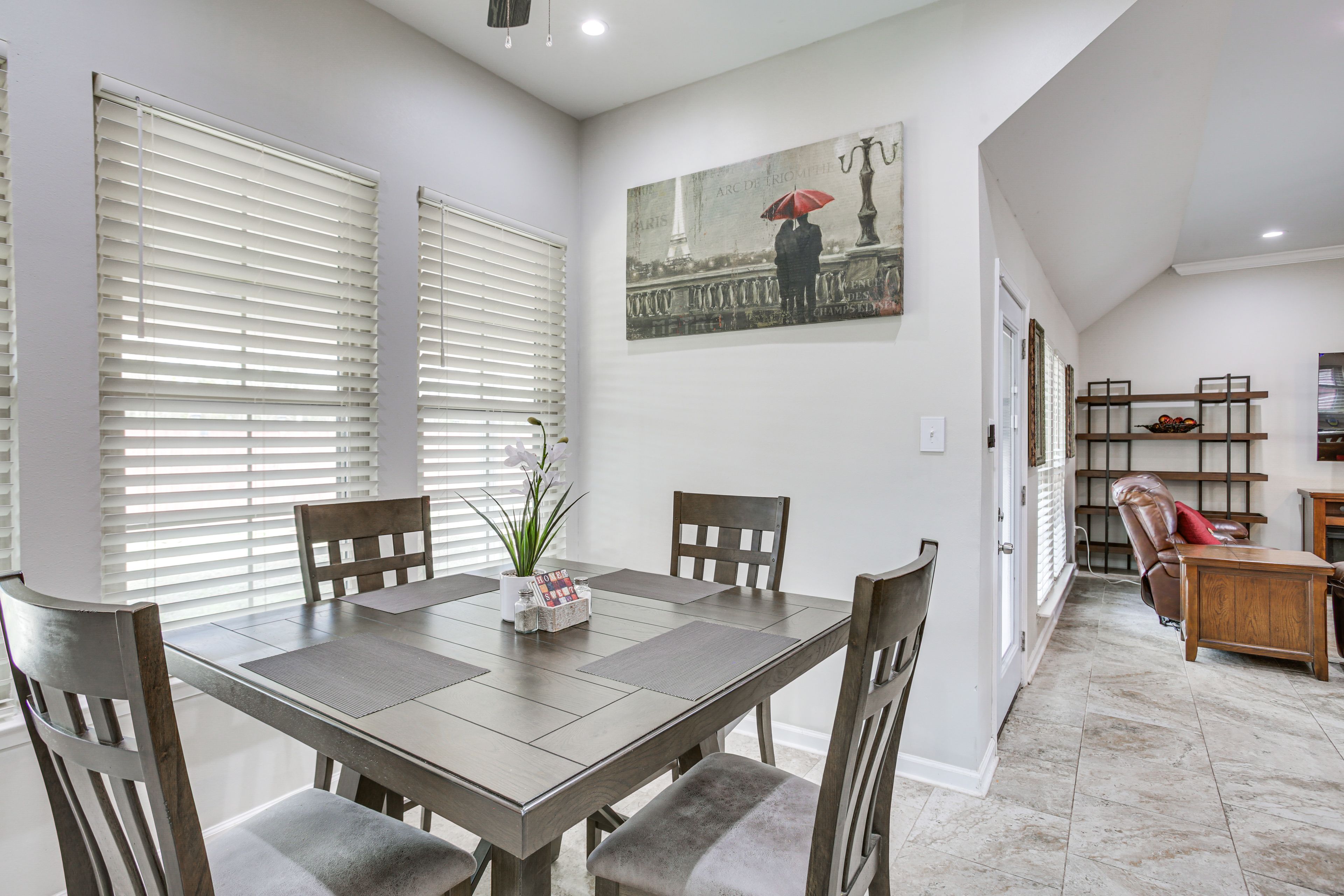 Dining Area | Dishes & Flatware Provided