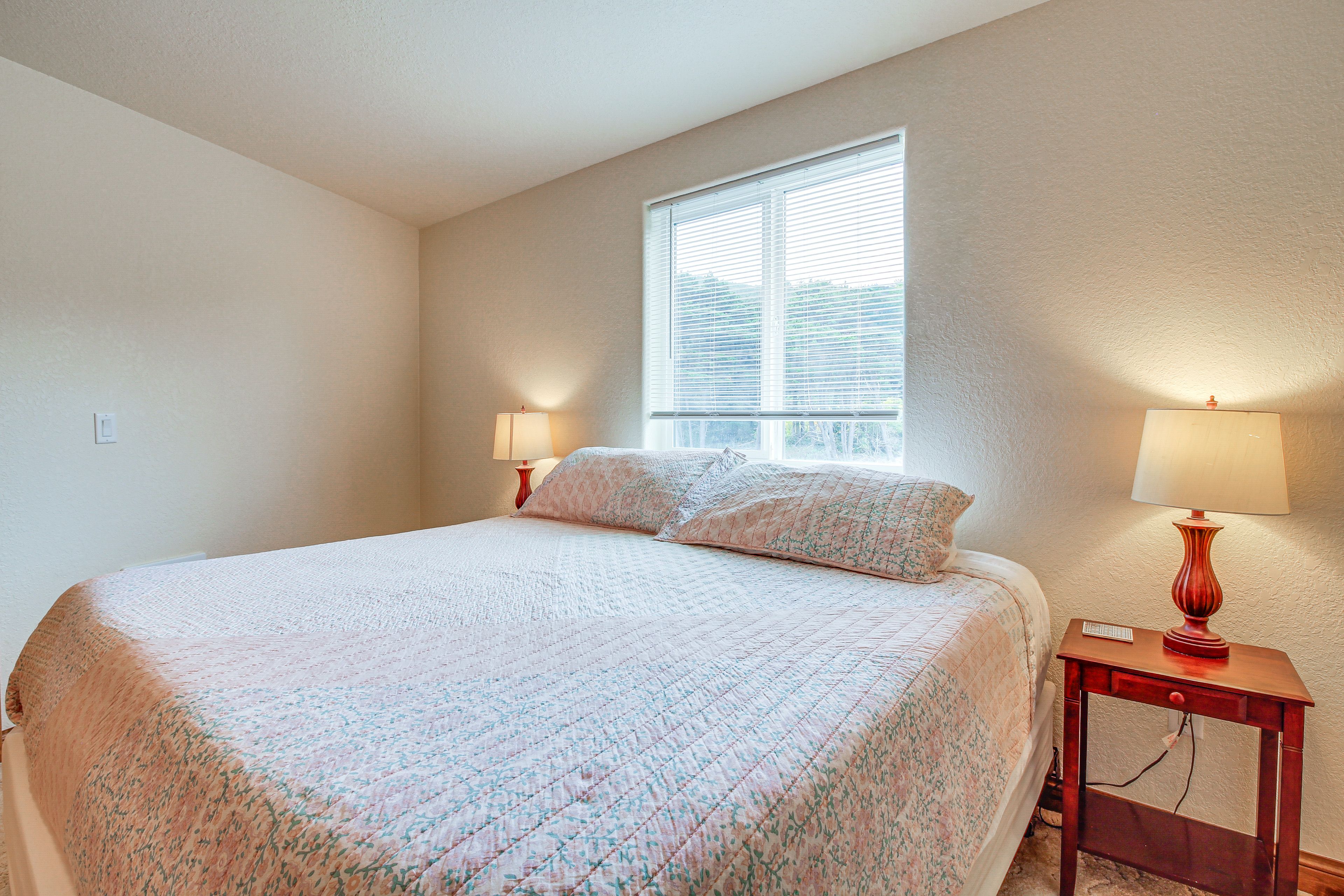 Bedroom 2 | Main Level | King Bed