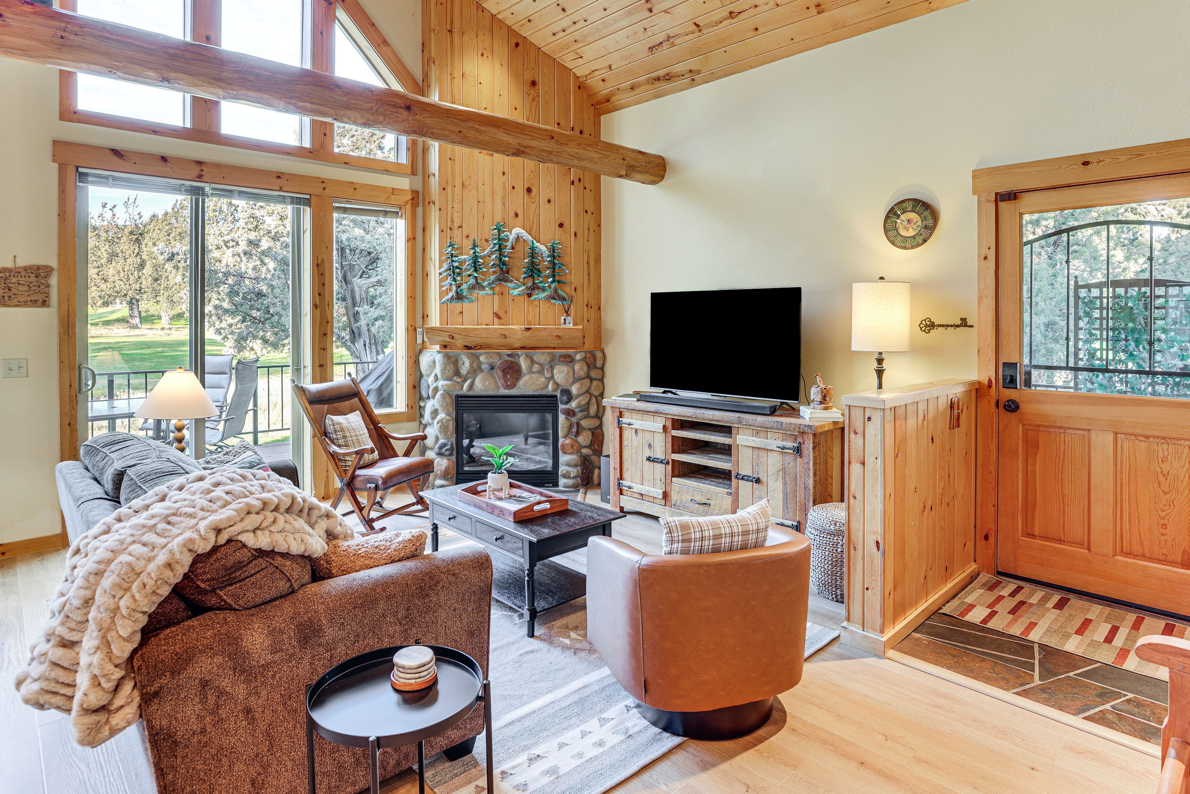 Redmond Vacation Rental | 3BR | 2BA | 1,447 Sq Ft | 3 Steps to Enter