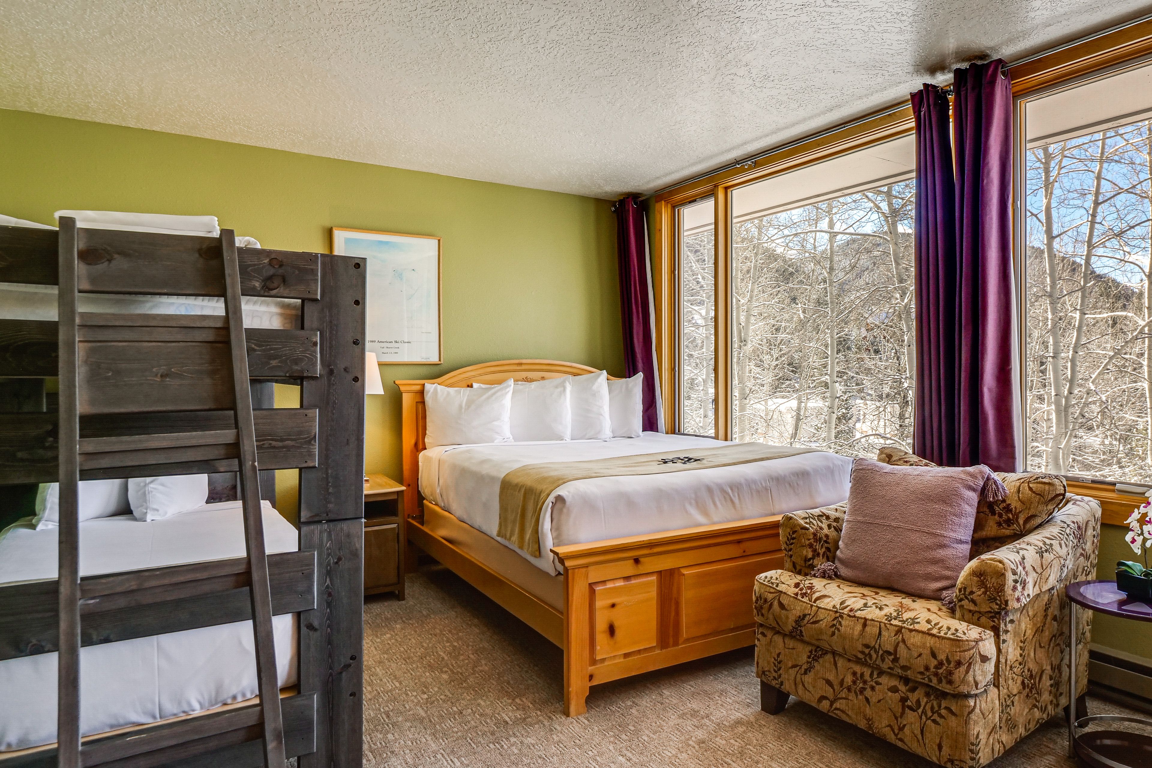 Bedroom 2 | Queen Bed | Twin Bunk Bed | 2nd Floor