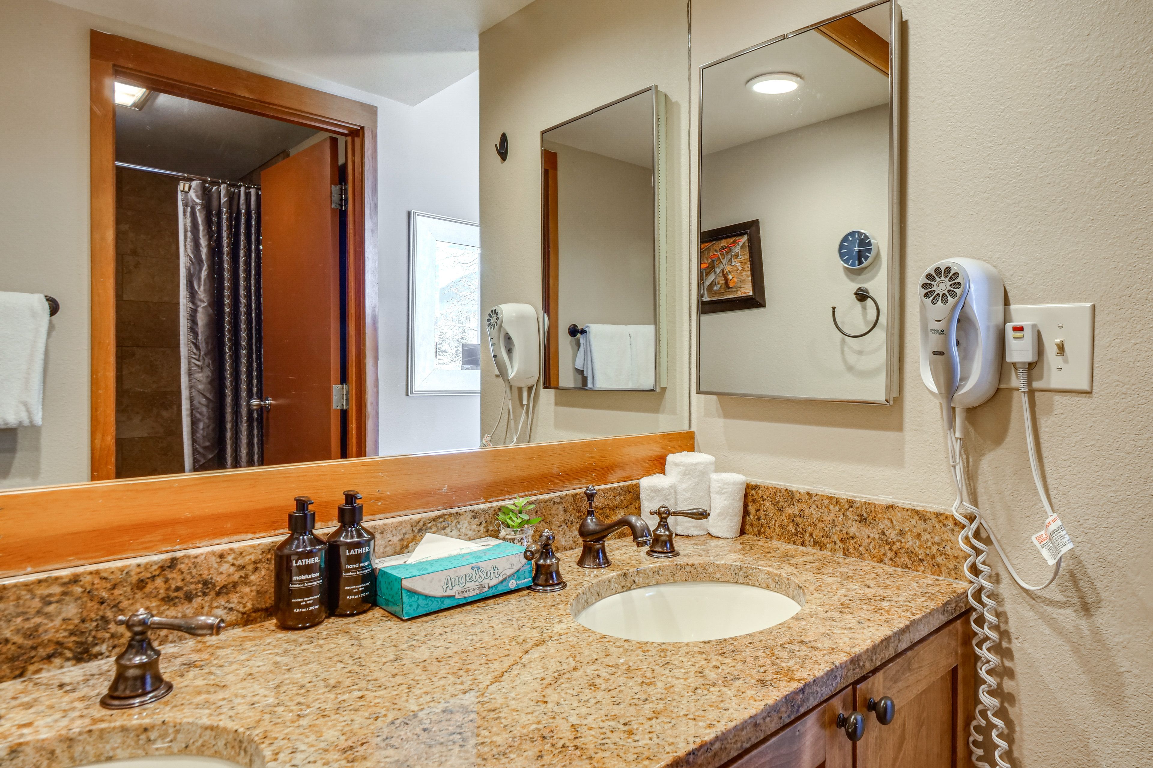 Bathroom | Towels Provided | 2nd Floor