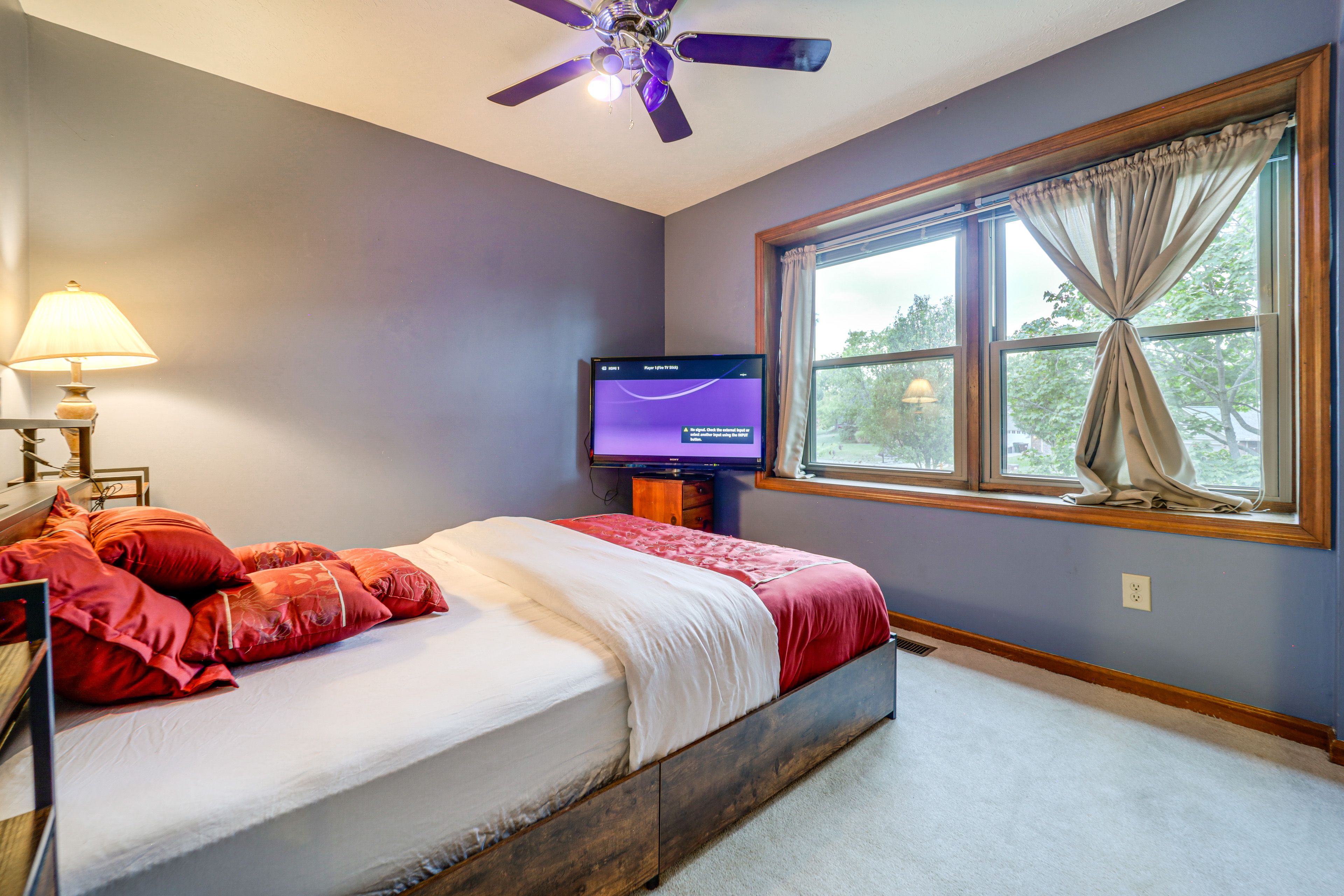Bedroom 3 | 2nd Floor | Queen Bed
