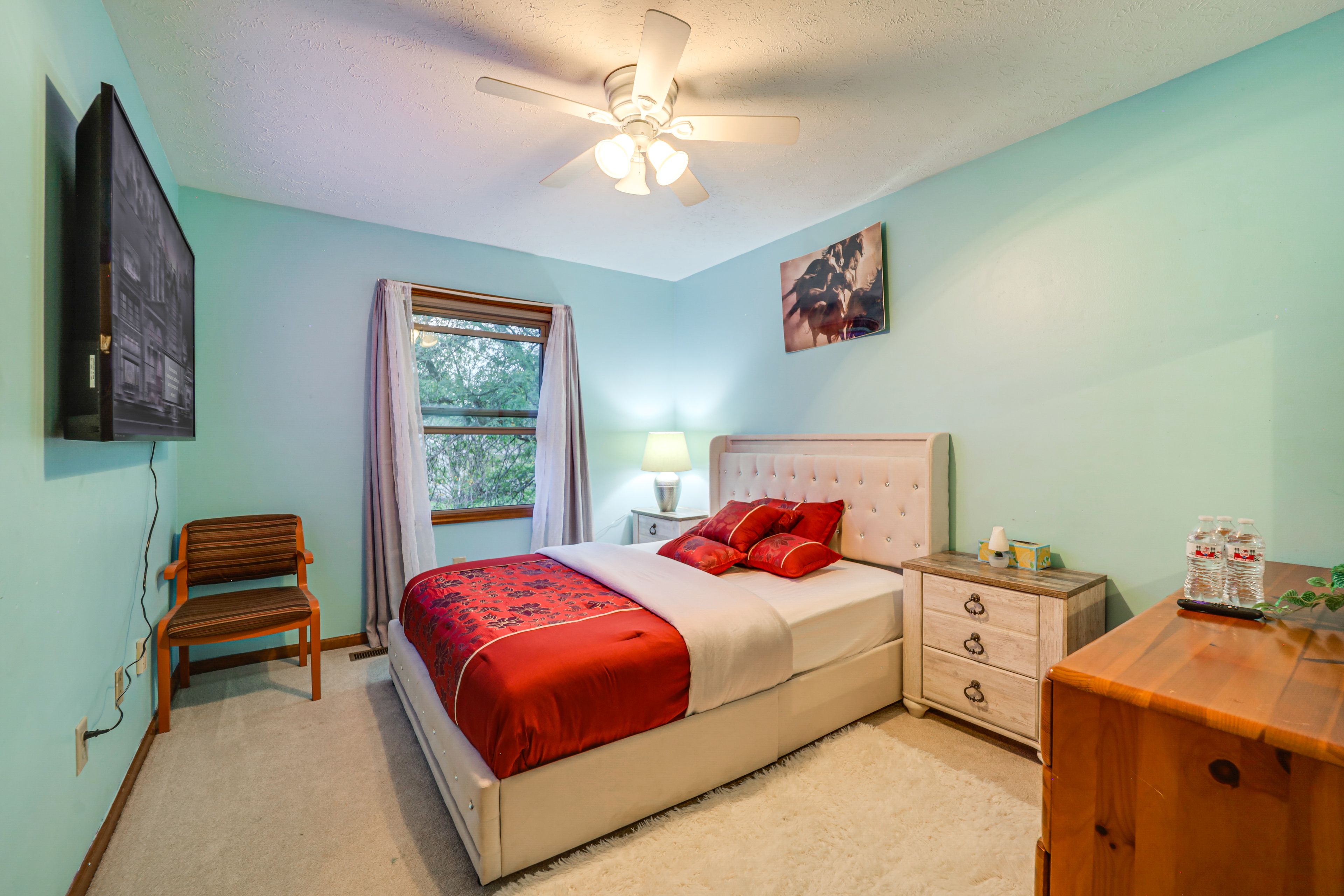 Bedroom 4 | 2nd Floor | Queen Bed