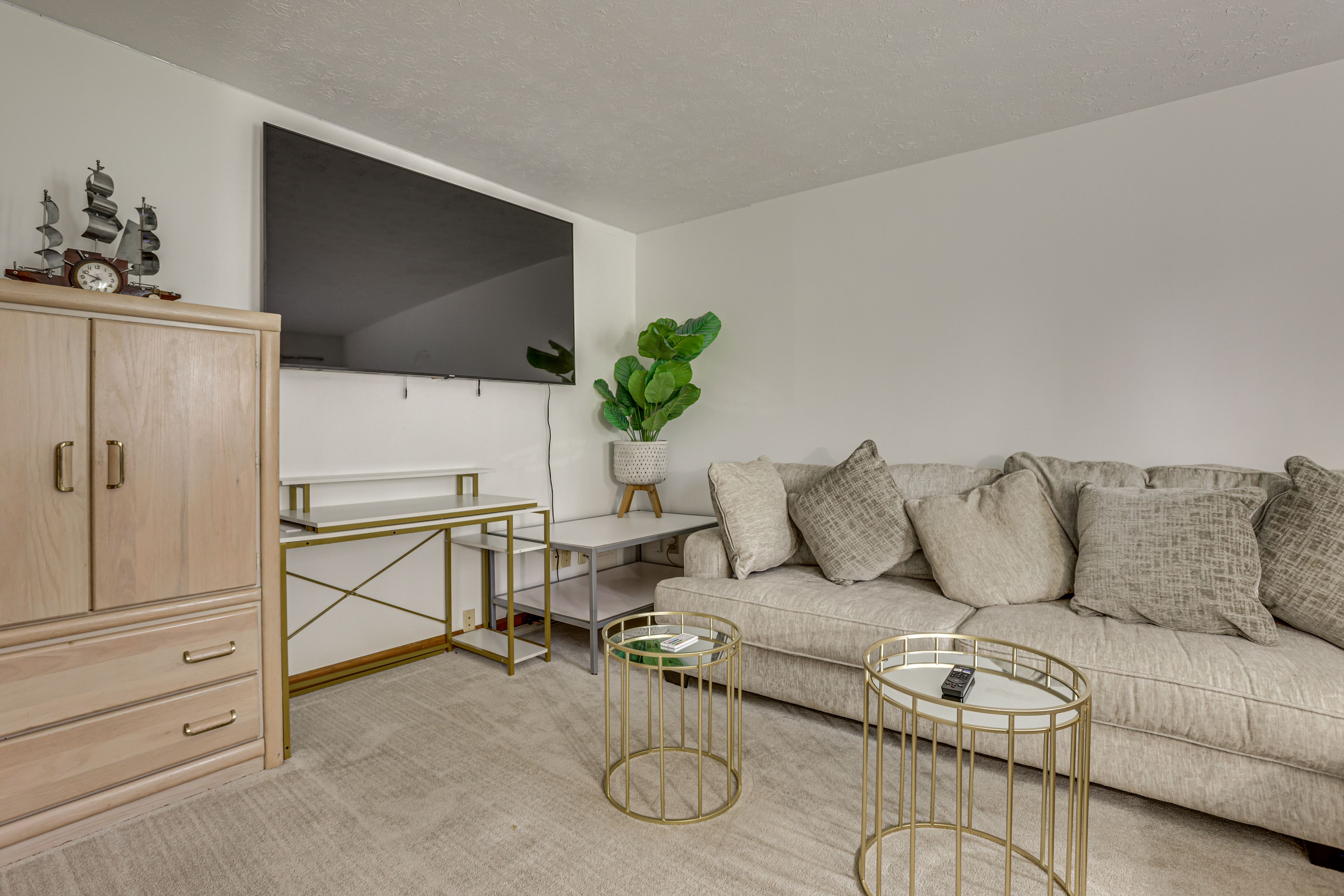 Family Room | 1st Floor