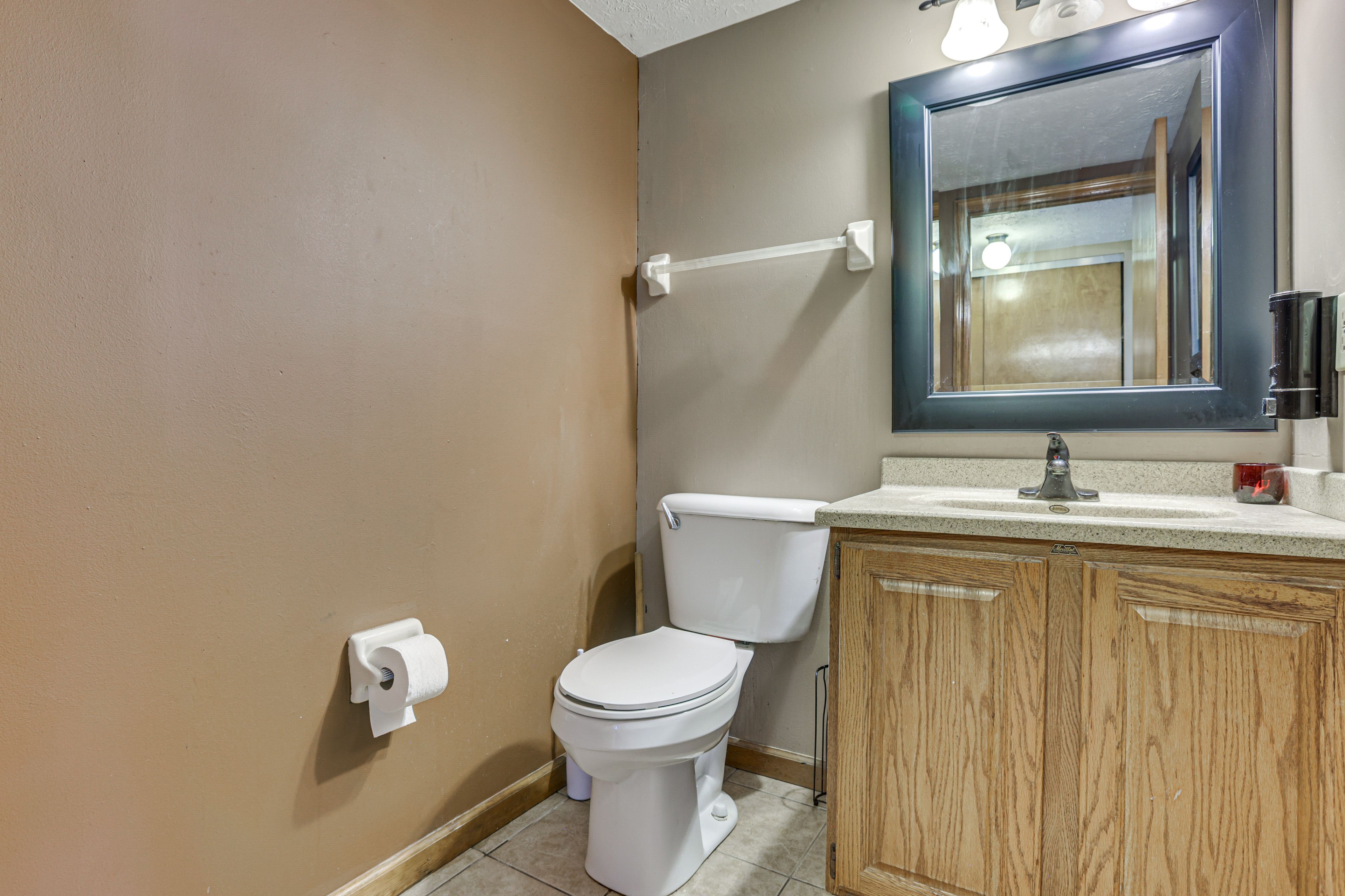Half Bathroom | 1st Floor