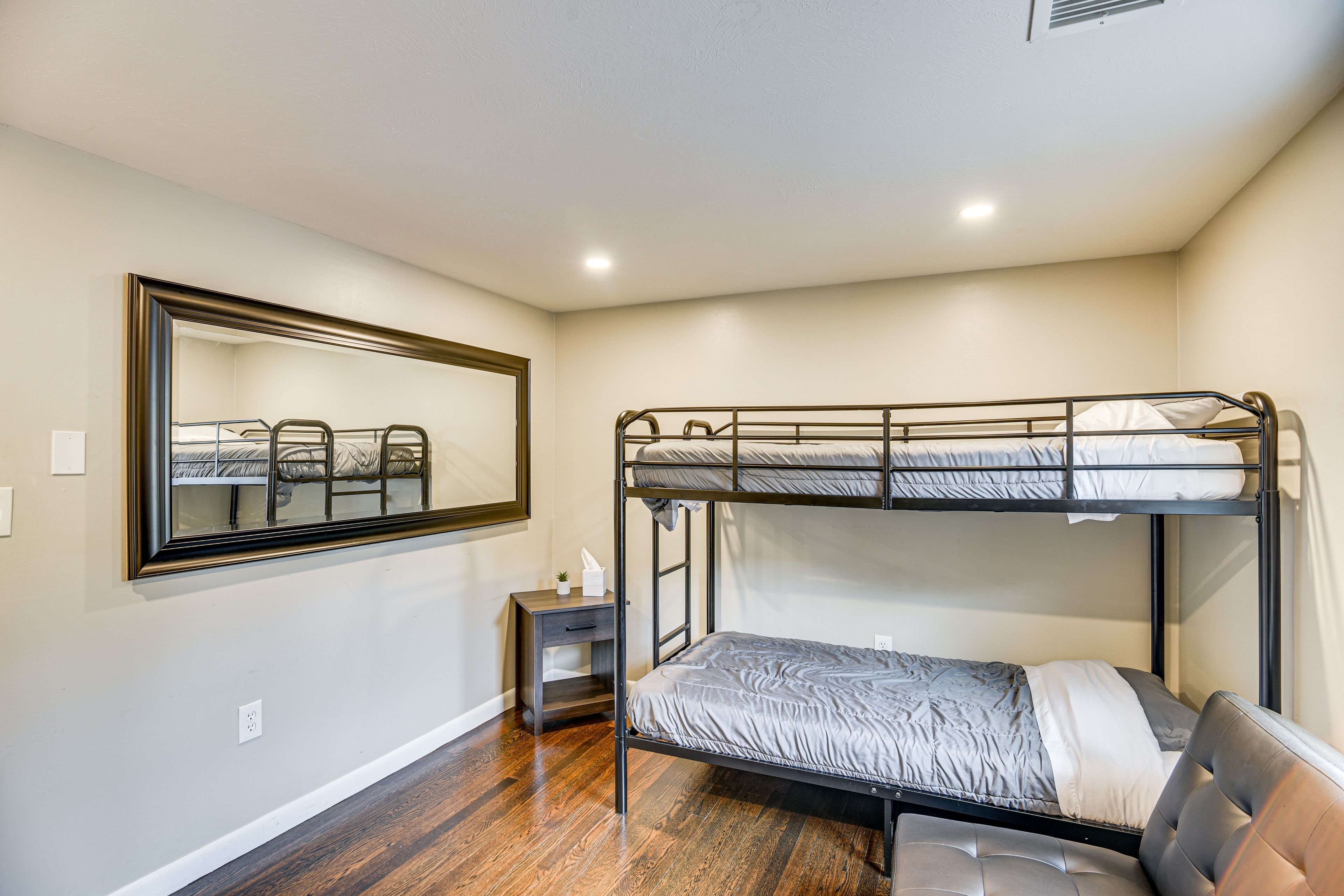 Bedroom 4 | Twin Bunk Bed