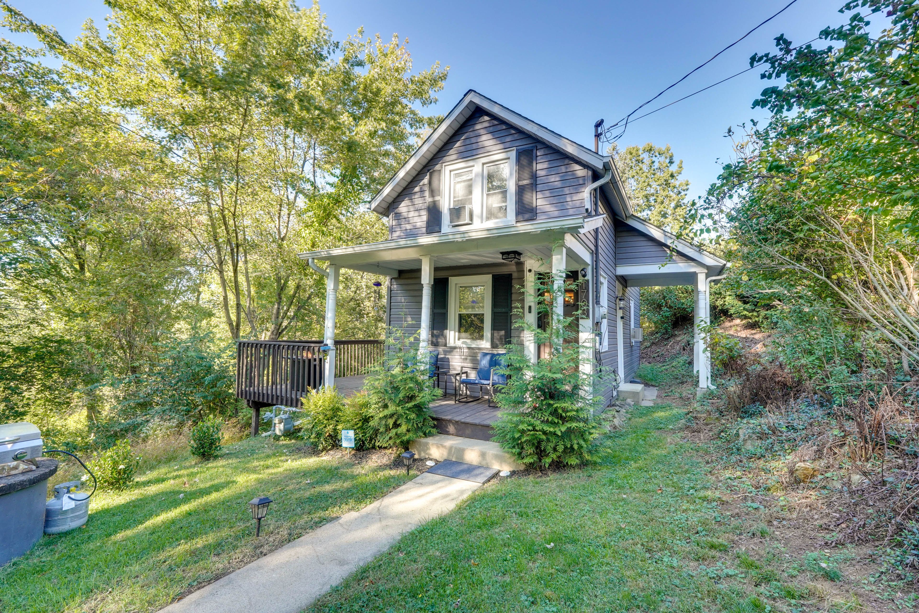 Exterior | Multiple Stairs Required for Access