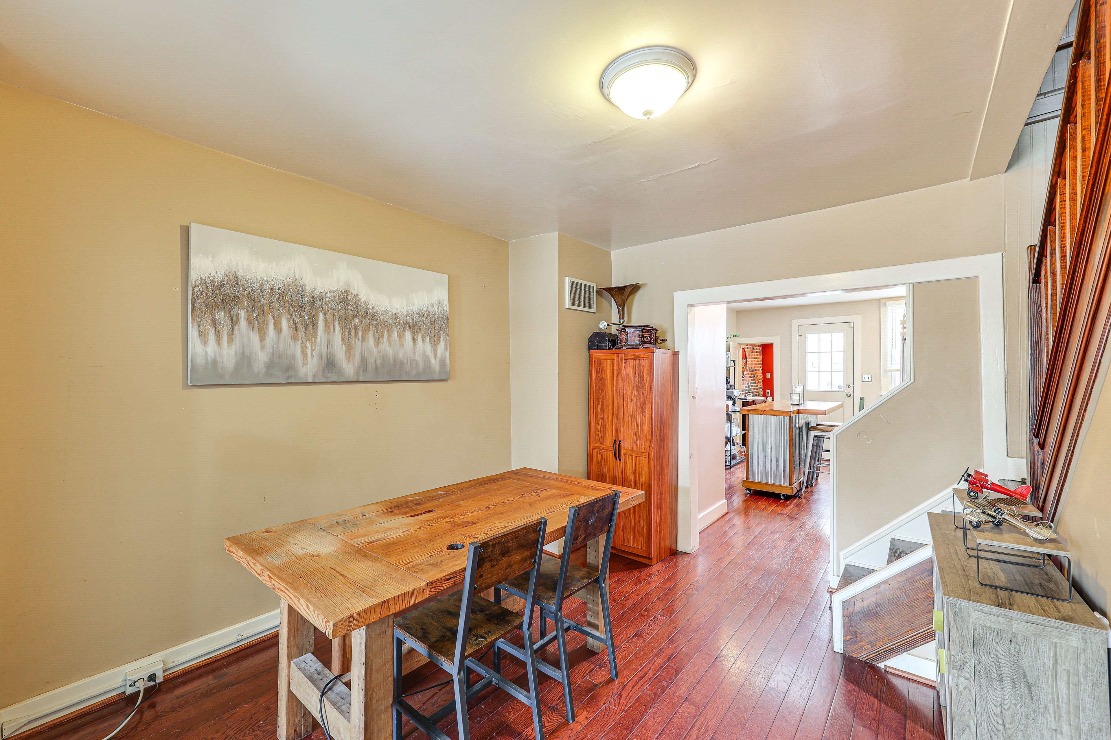 Dining Area | Dishware & Flatware Provided | 1st Floor