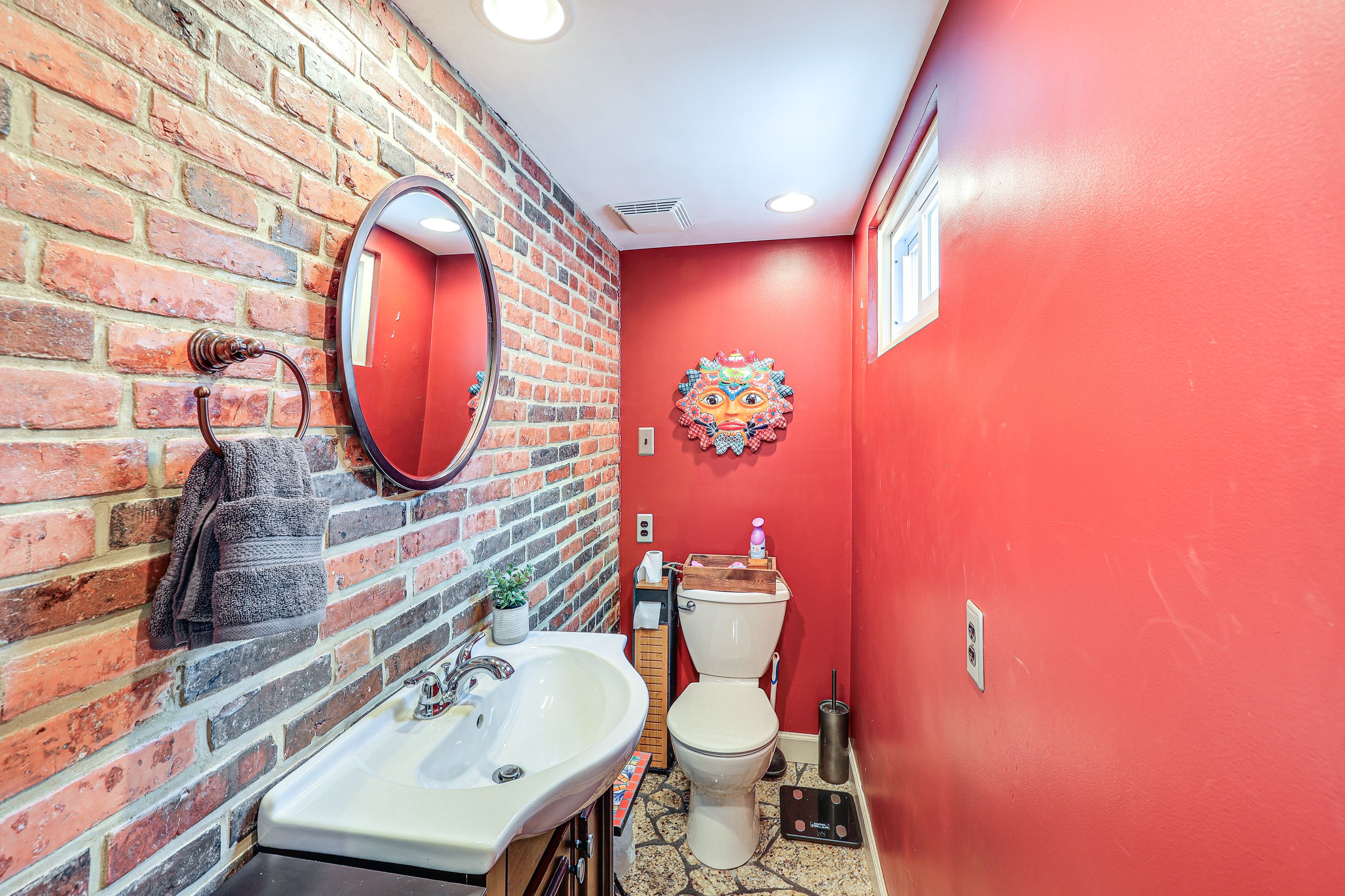 Half Bath | 1st Floor