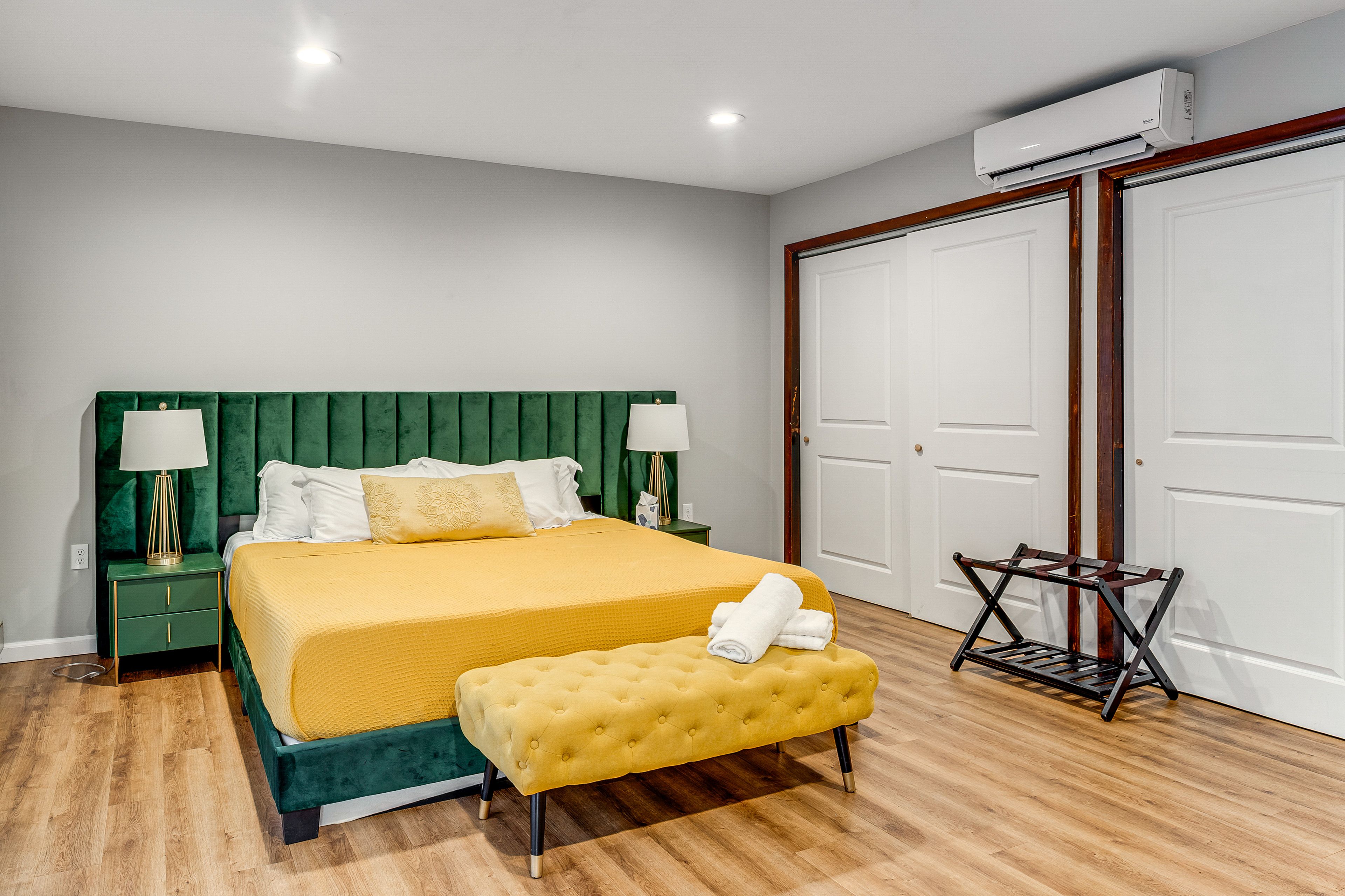 Bedroom 1 | 1st Floor | King Bed | Smart TV | Linens Provided