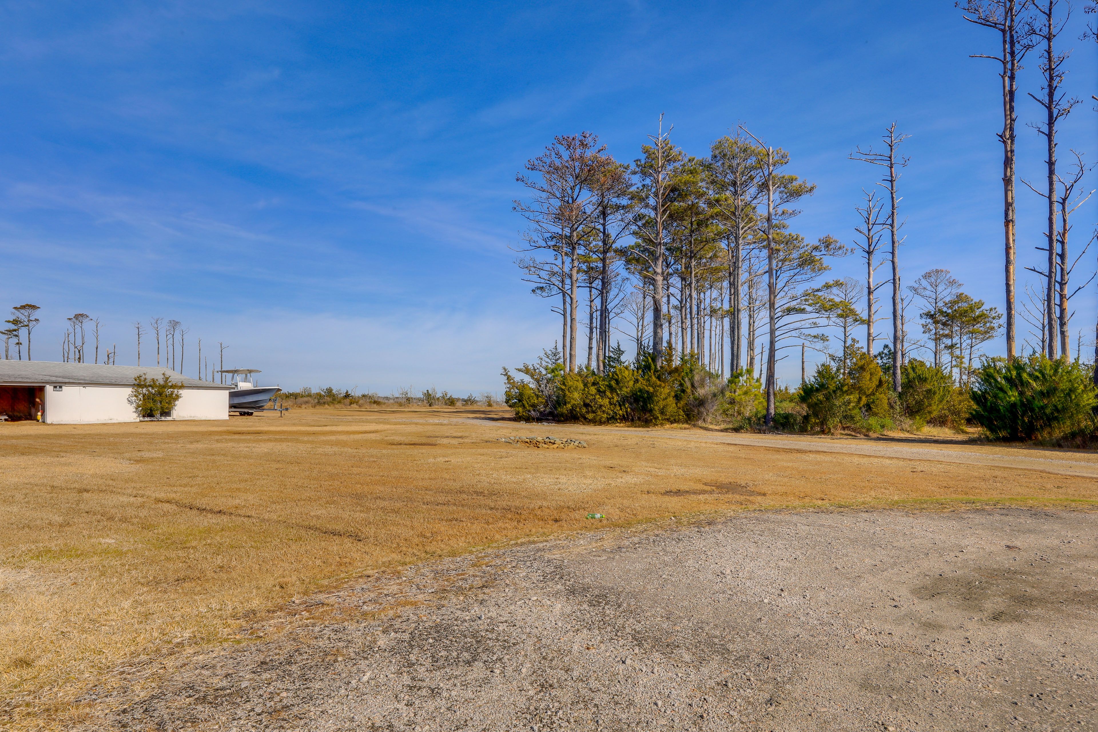 Parking | Shared Driveway (5 Vehicles) | Shared EV Charger