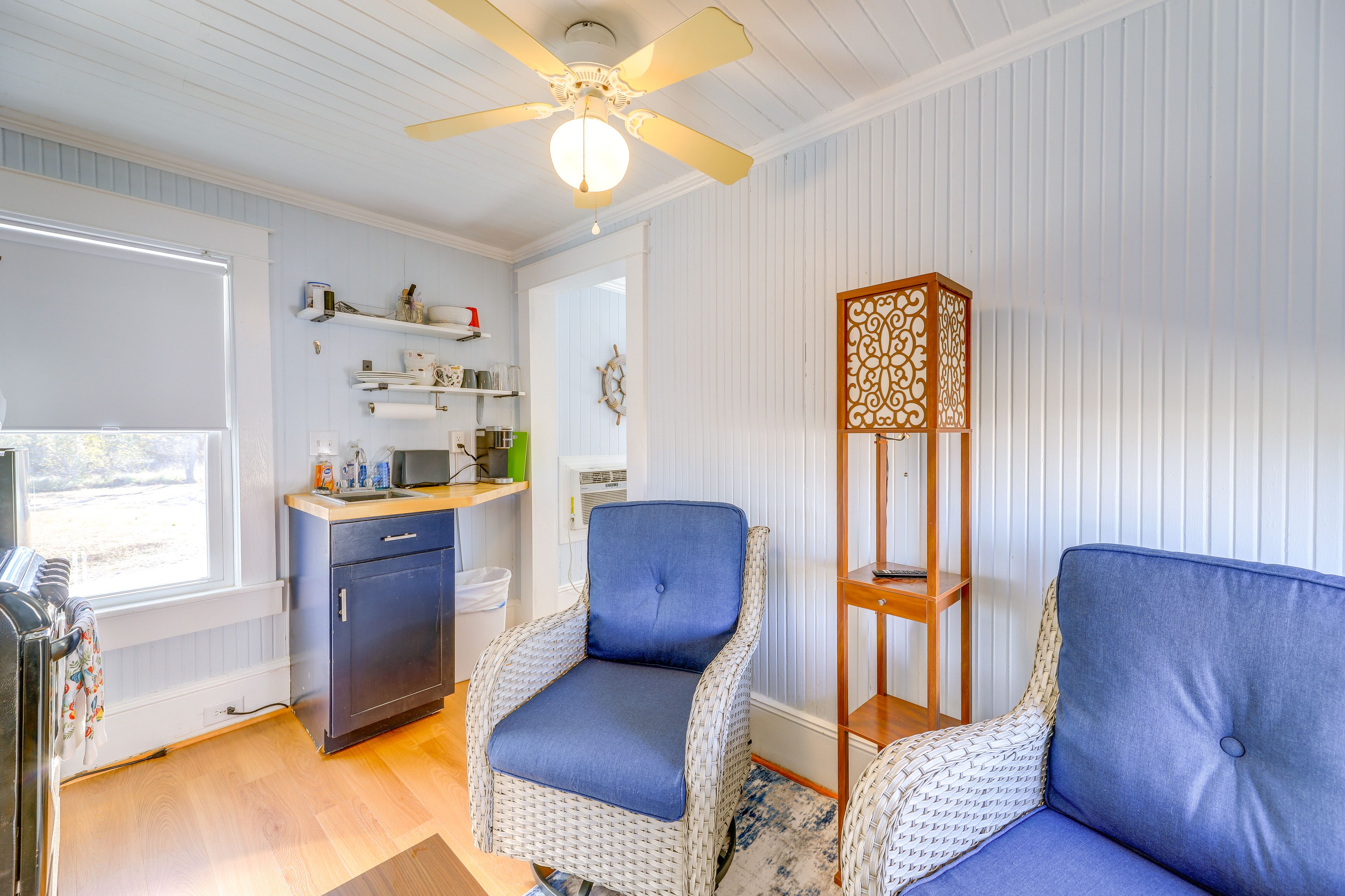 Living Room | Free WiFi | Mini-Split A/C & Heating