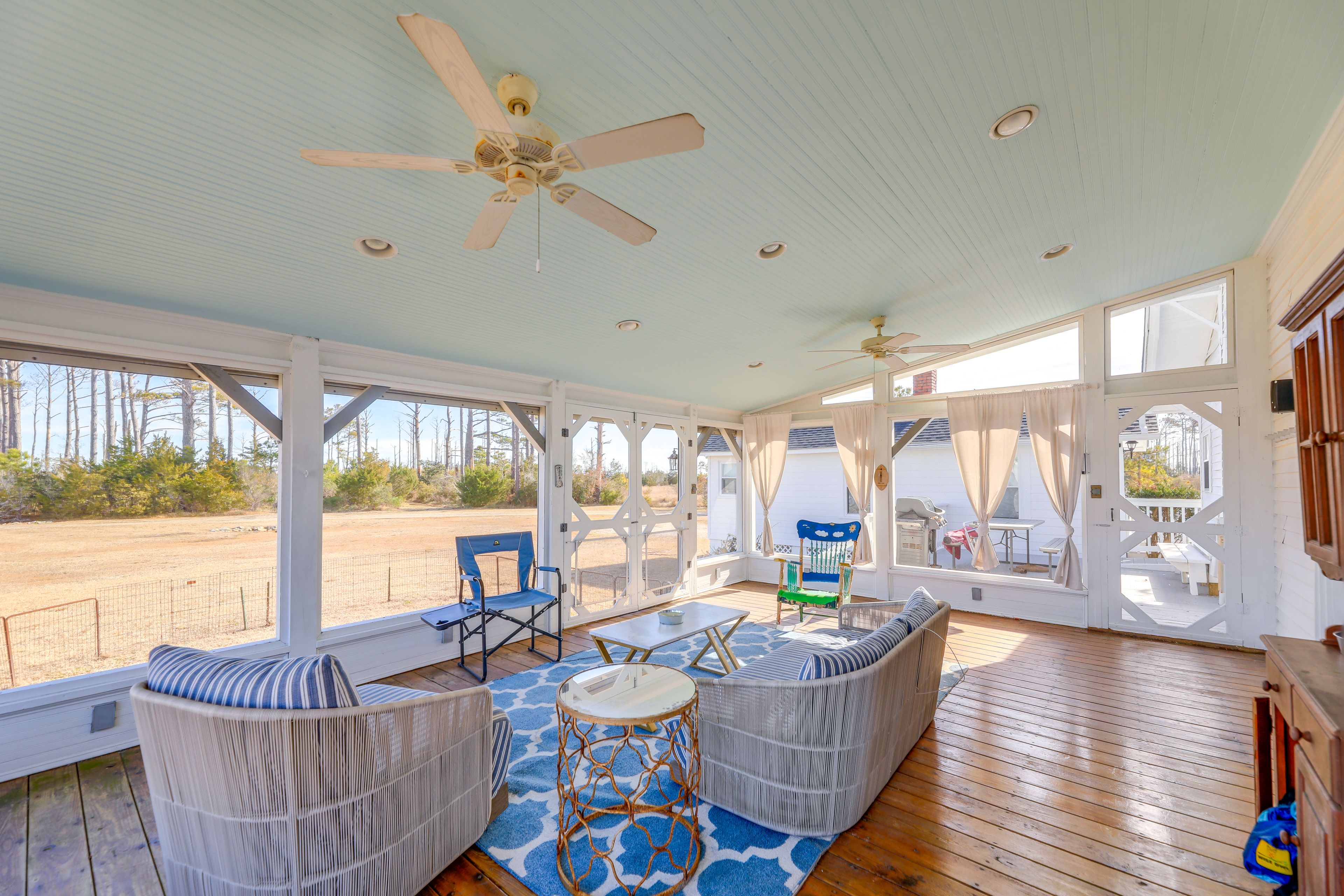 Davis Vacation Rental | 3BR | 2BA | 2,800 Sq Ft | Step-Free Access w/ Ramp