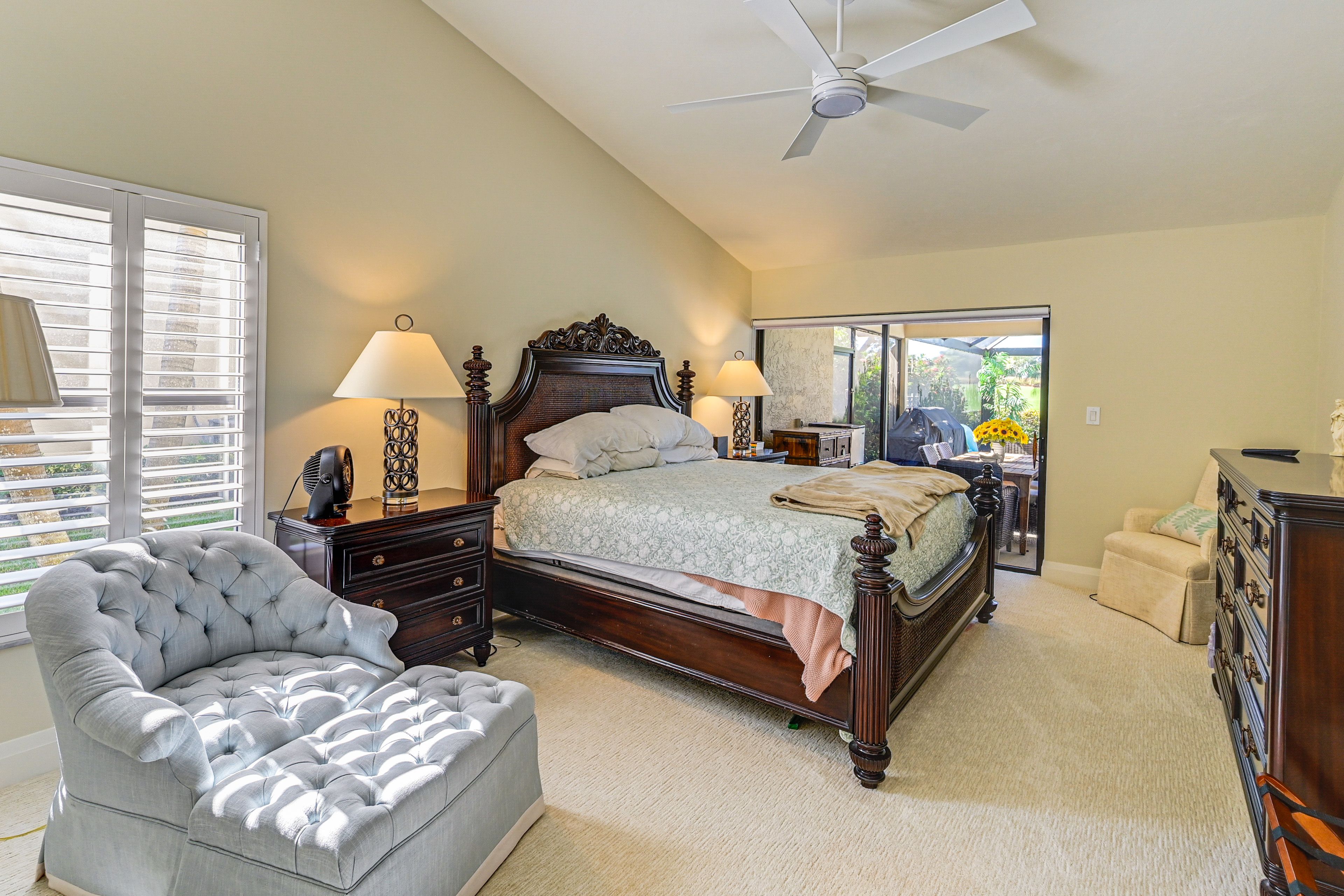 Bedroom 1 | King Bed | Linens Provided