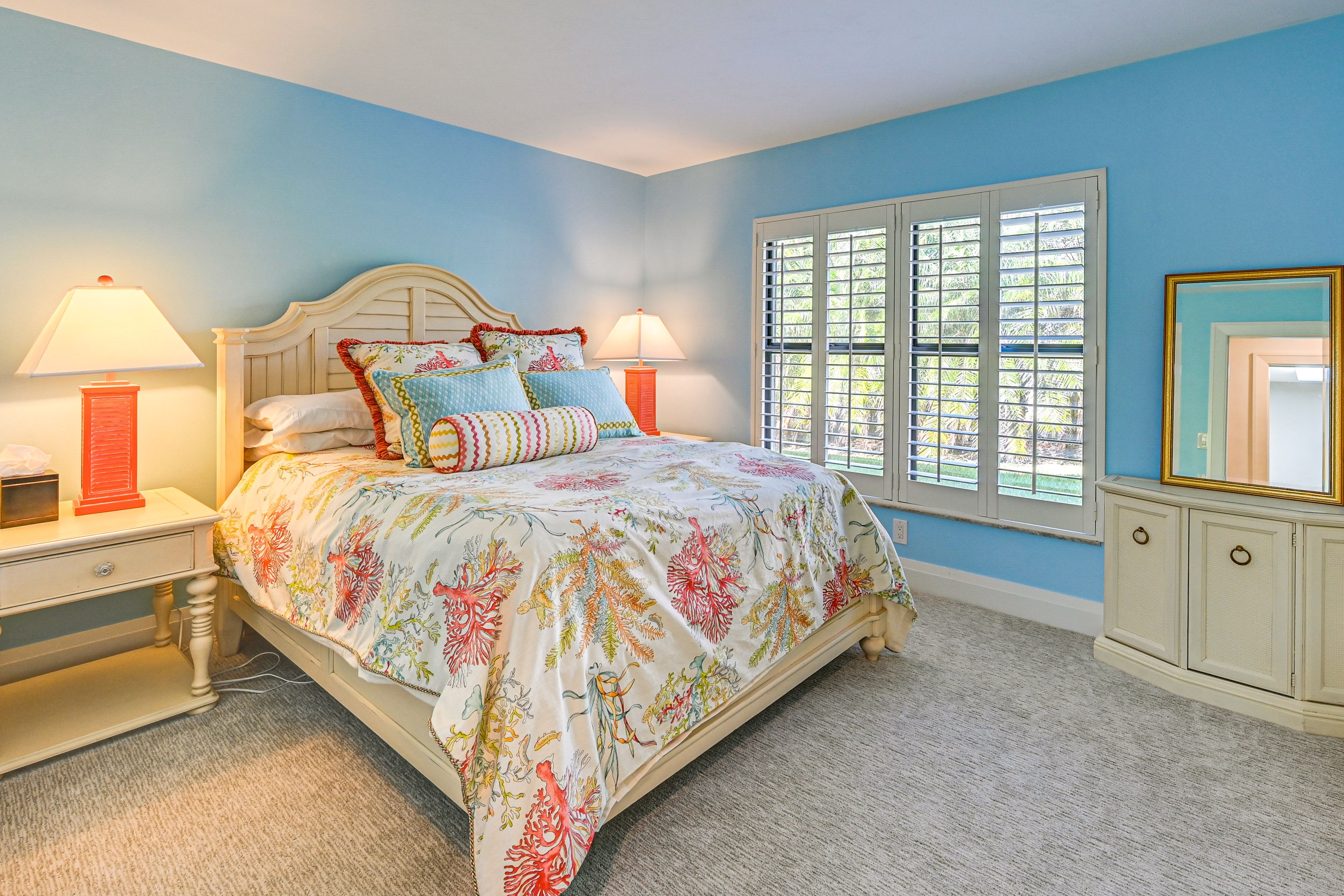 Bedroom 2 | Queen Bed