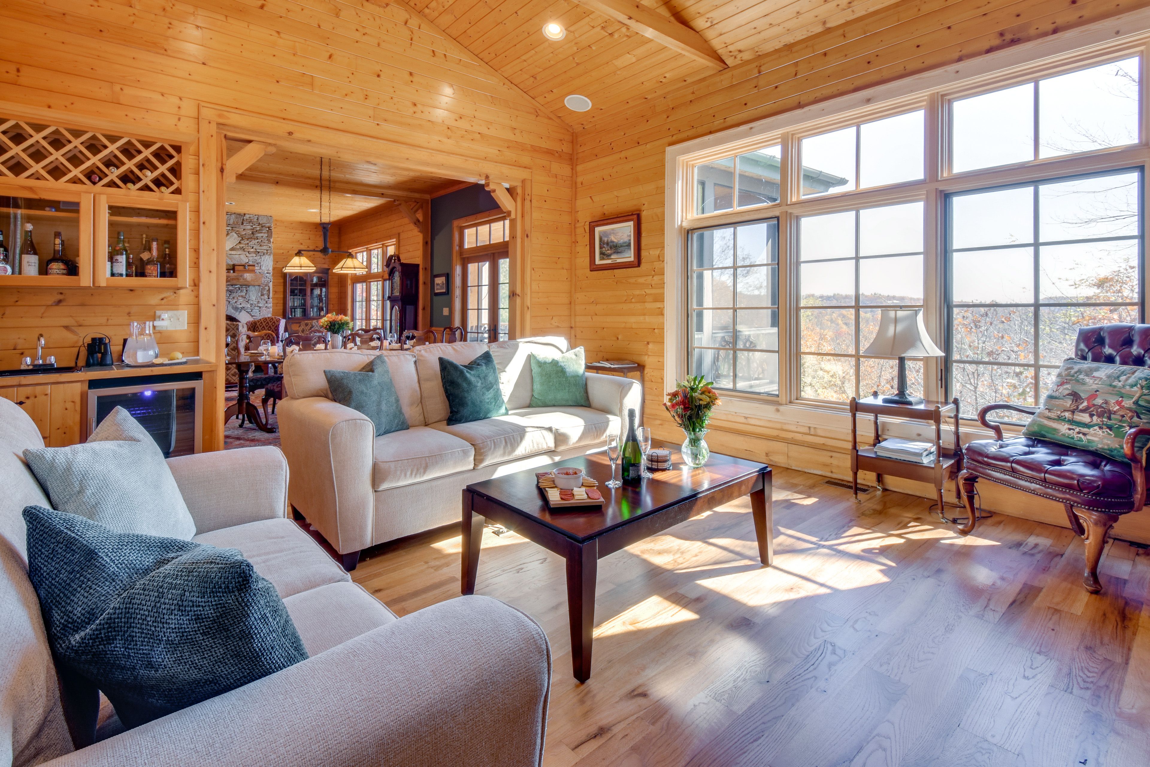 Living Room | Main Level | Smart TV | Free WiFi | Wood-Burning Fireplace