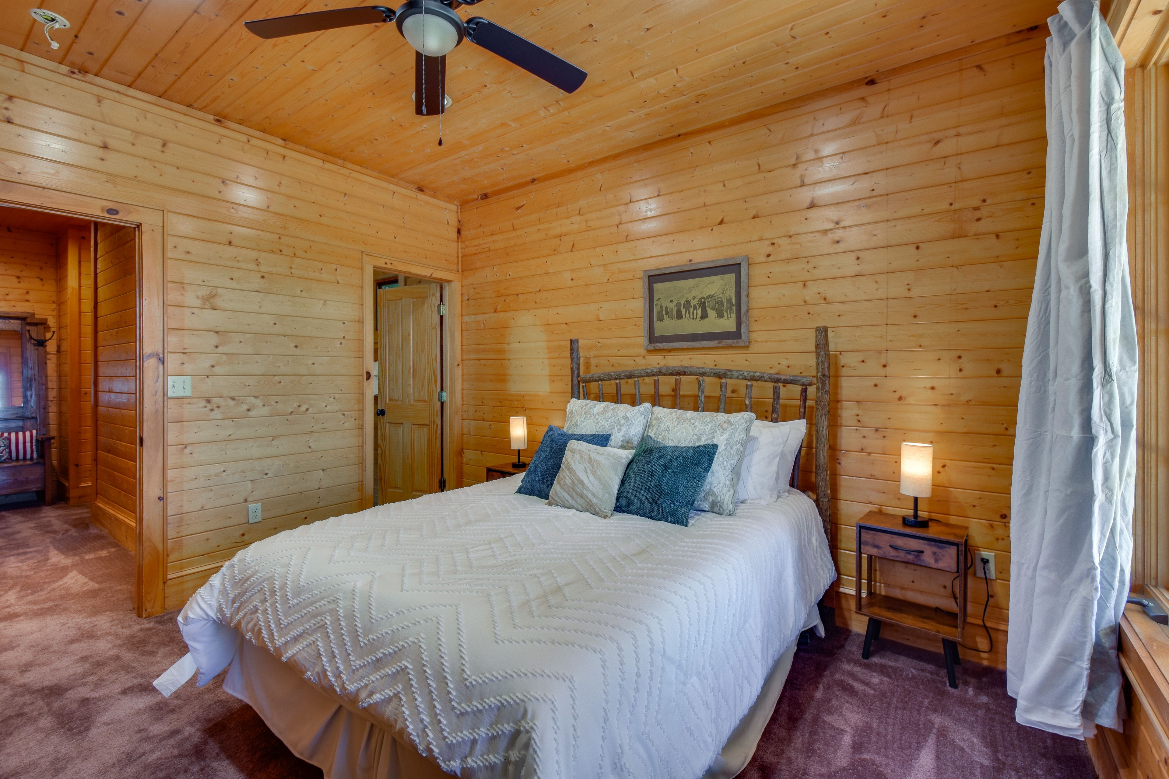 Bedroom 5 | Lower Level | Queen Bed